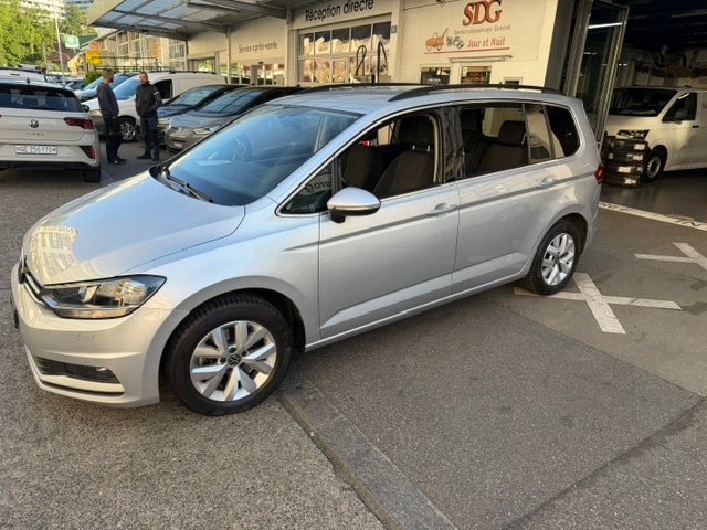VW Touran 1.5 TSI EVO Comfortline DSG-image-1