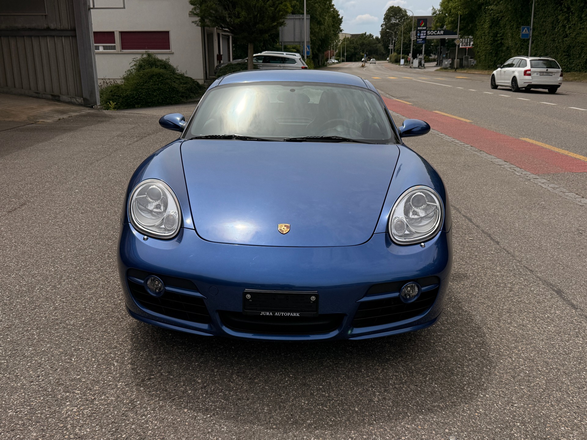 PORSCHE Cayman 2.7-showroom-element-1