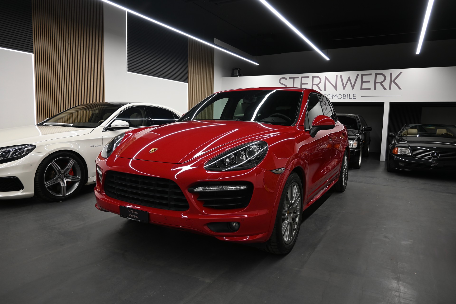 PORSCHE Cayenne GTS