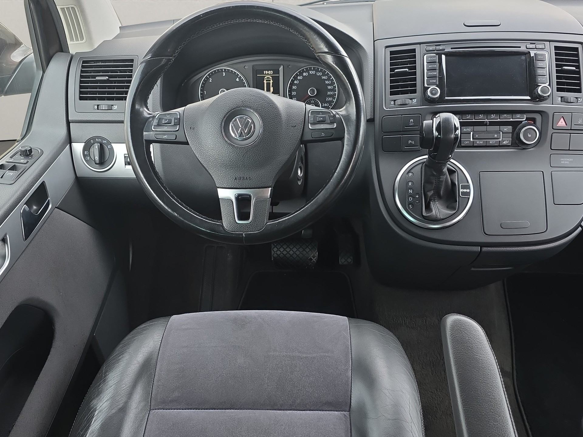 VW T5 Multivan 2.0 Bi-TDI CR Highline DSG-image-10