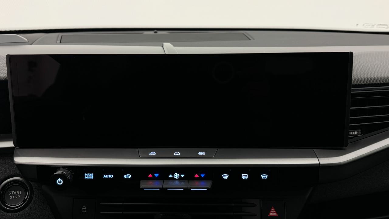 OPEL Grandland 1.6PHEV Ultimate eDCT-image-7