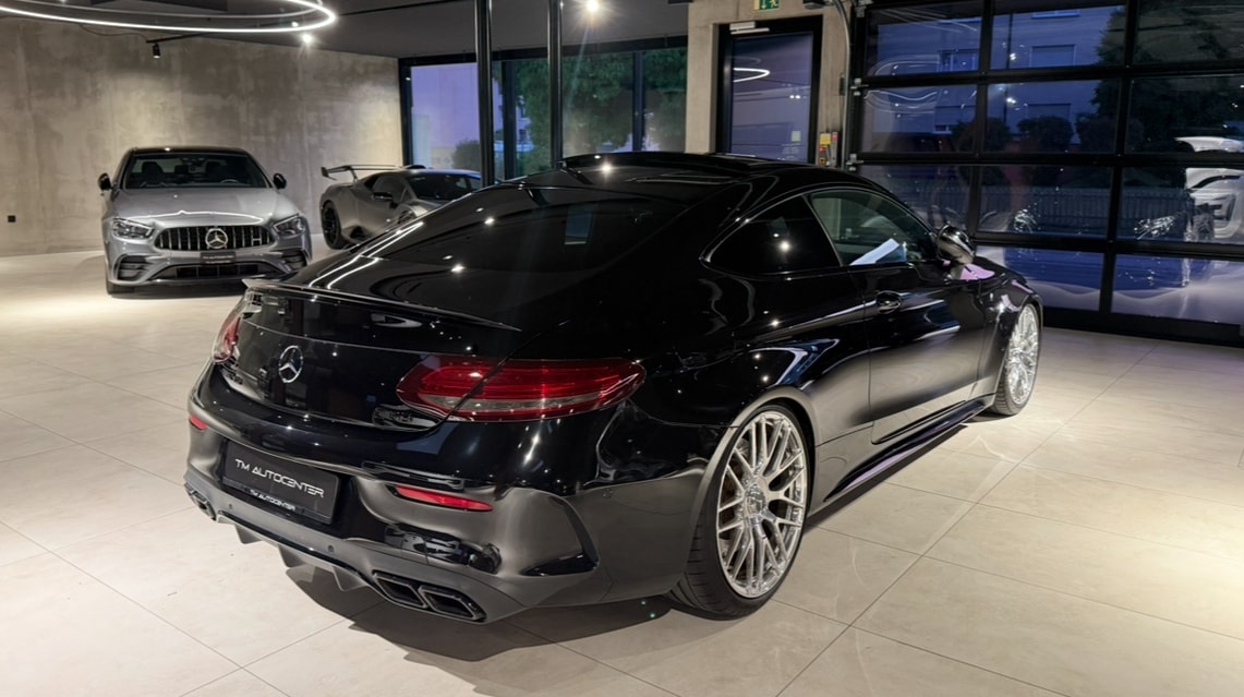 MERCEDES-BENZ C 63 AMG Speedshift-image-3