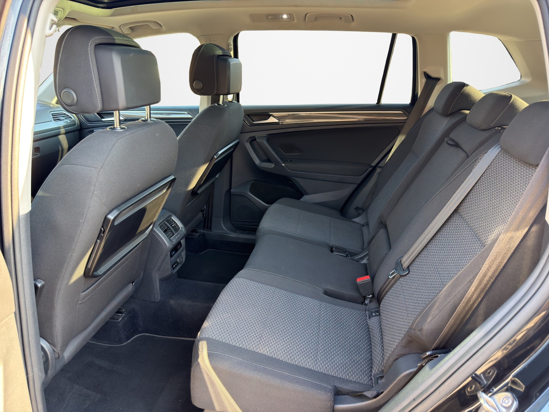 VW Tiguan Allspace 2.0 TDI SCR Comfortline 4MotionDSG-image-10