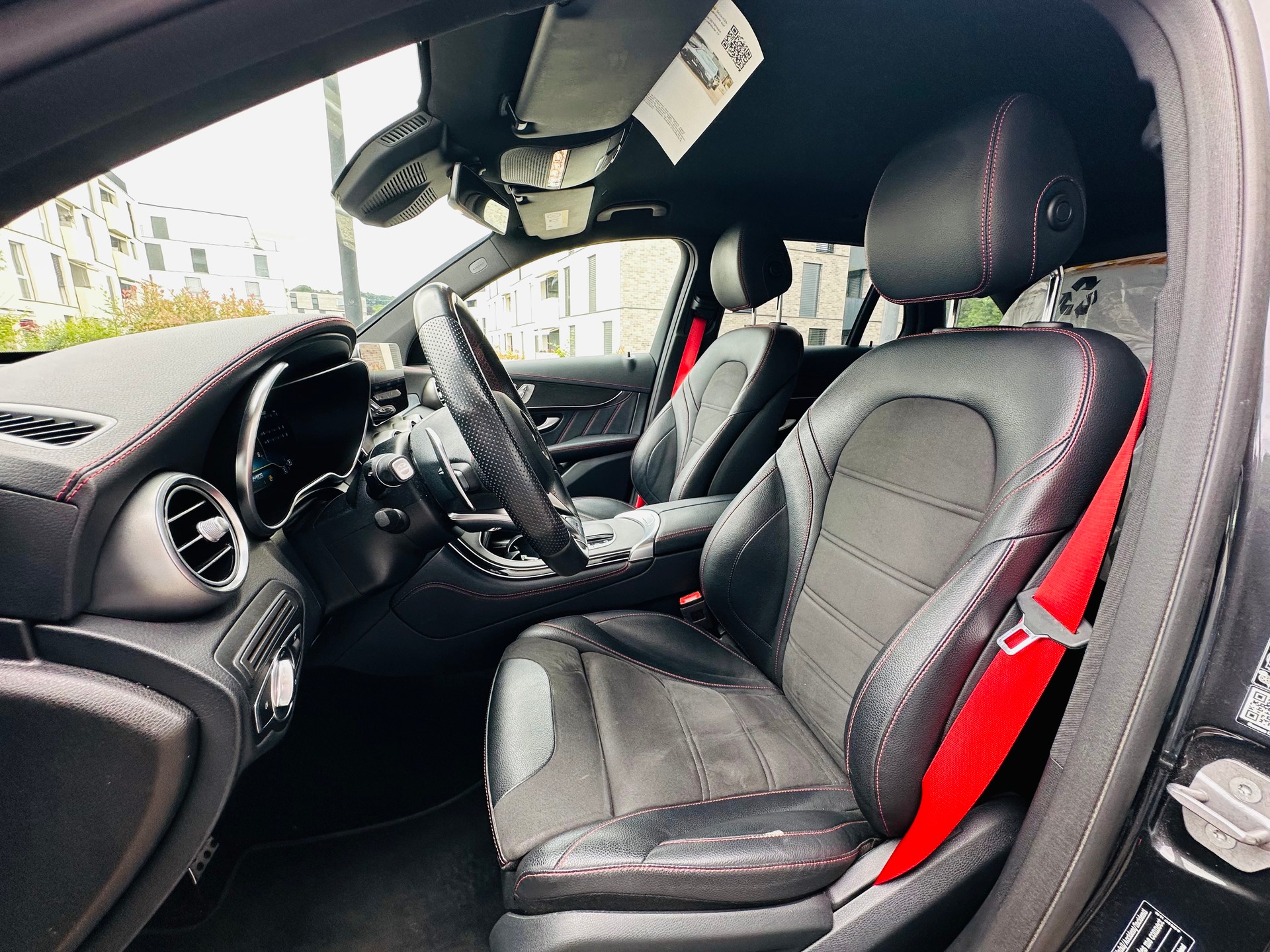 MERCEDES-BENZ GLC 43 AMG 4Matic 9G-Tronic-image-13