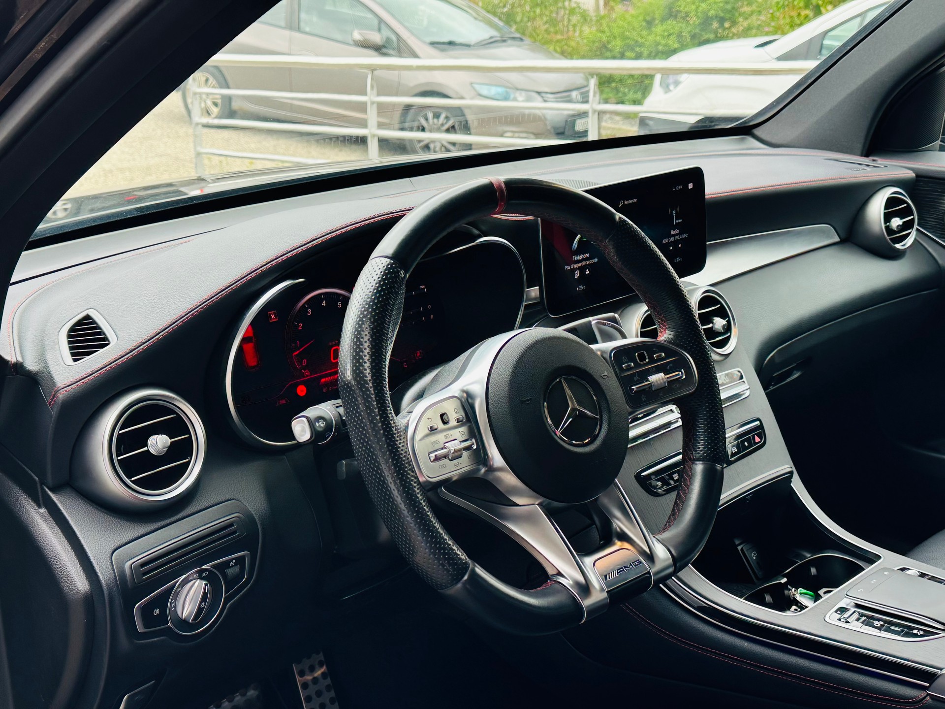 MERCEDES-BENZ GLC 43 AMG 4Matic 9G-Tronic-image-16