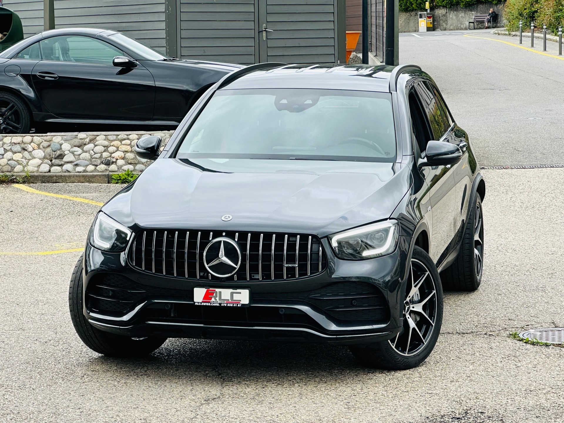 MERCEDES-BENZ GLC 43 AMG 4Matic 9G-Tronic-showroom-element-2