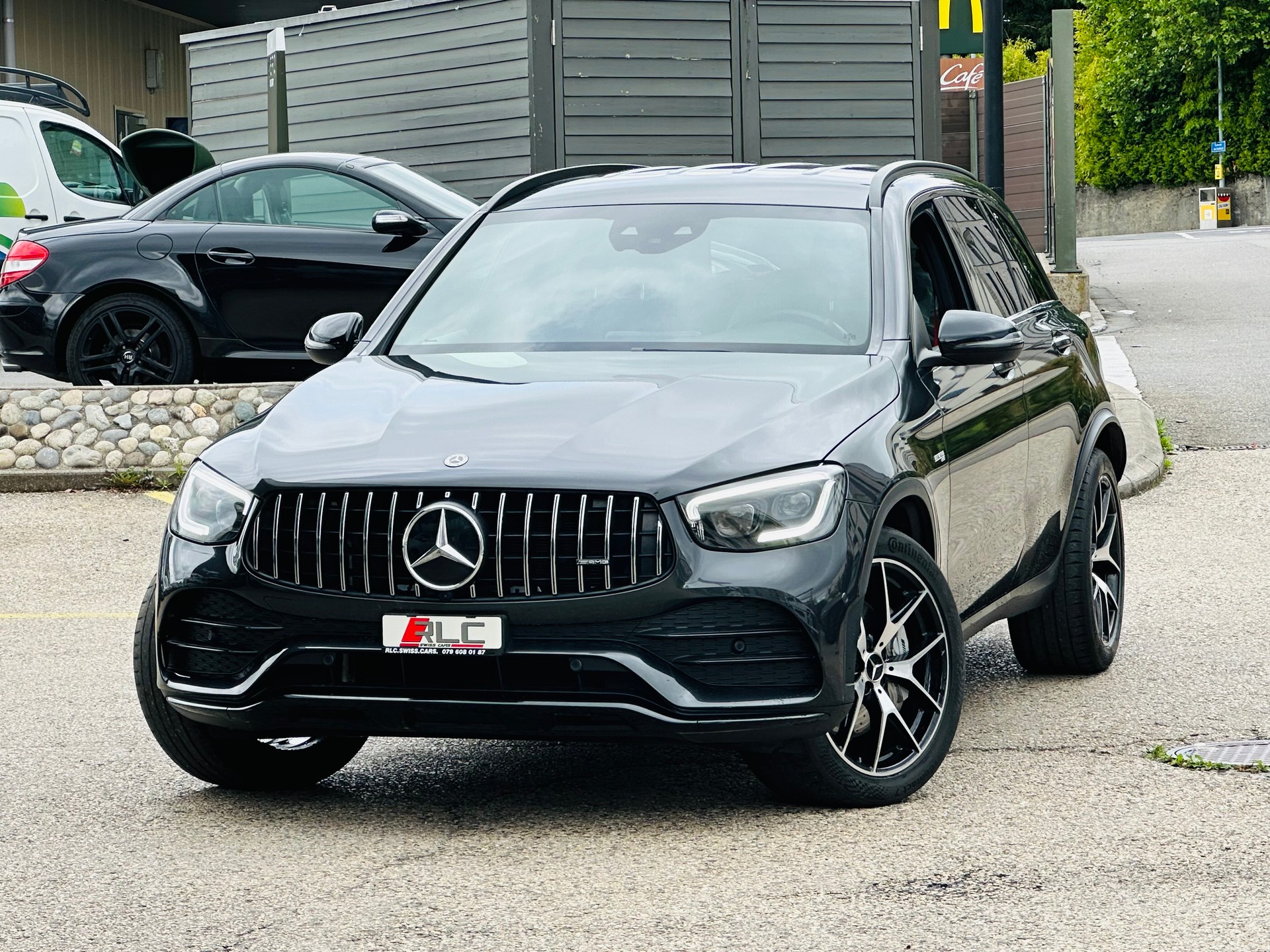 MERCEDES-BENZ GLC 43 AMG 4Matic 9G-Tronic-showroom-element-1