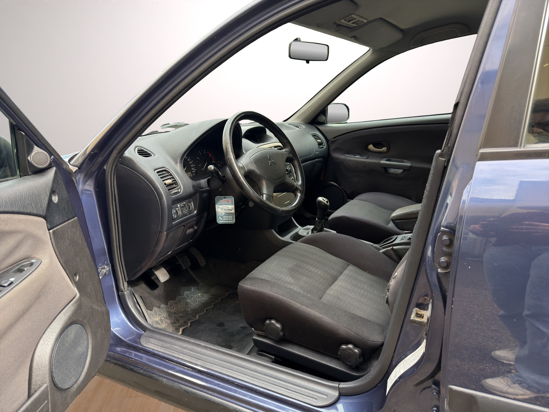 MITSUBISHI Carisma 1.9 DI-D Spirit-image-8