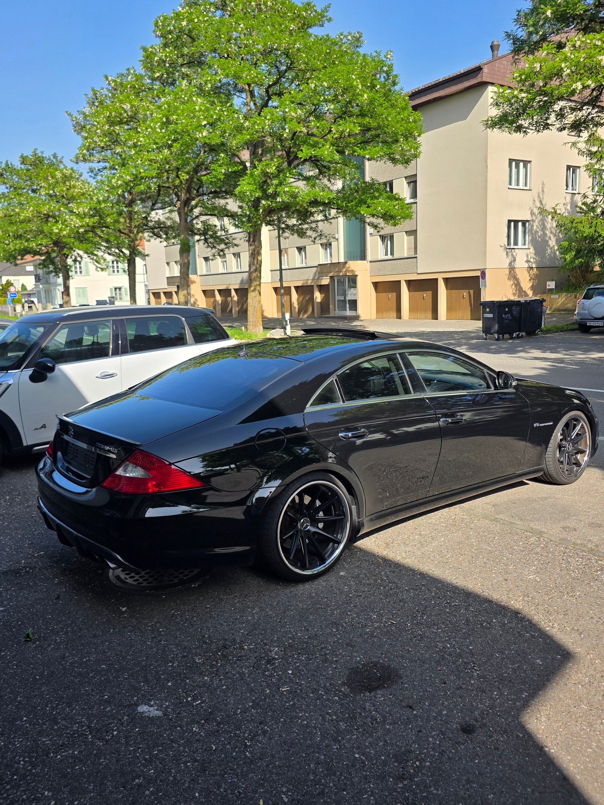 MERCEDES-BENZ CLS 55 AMG *MFK 01.2026 *Aversus 20Zoll *Carbon Diffusor mit Spoiler *Distronic *Harman Kardon *Keyless-showroom-element-2