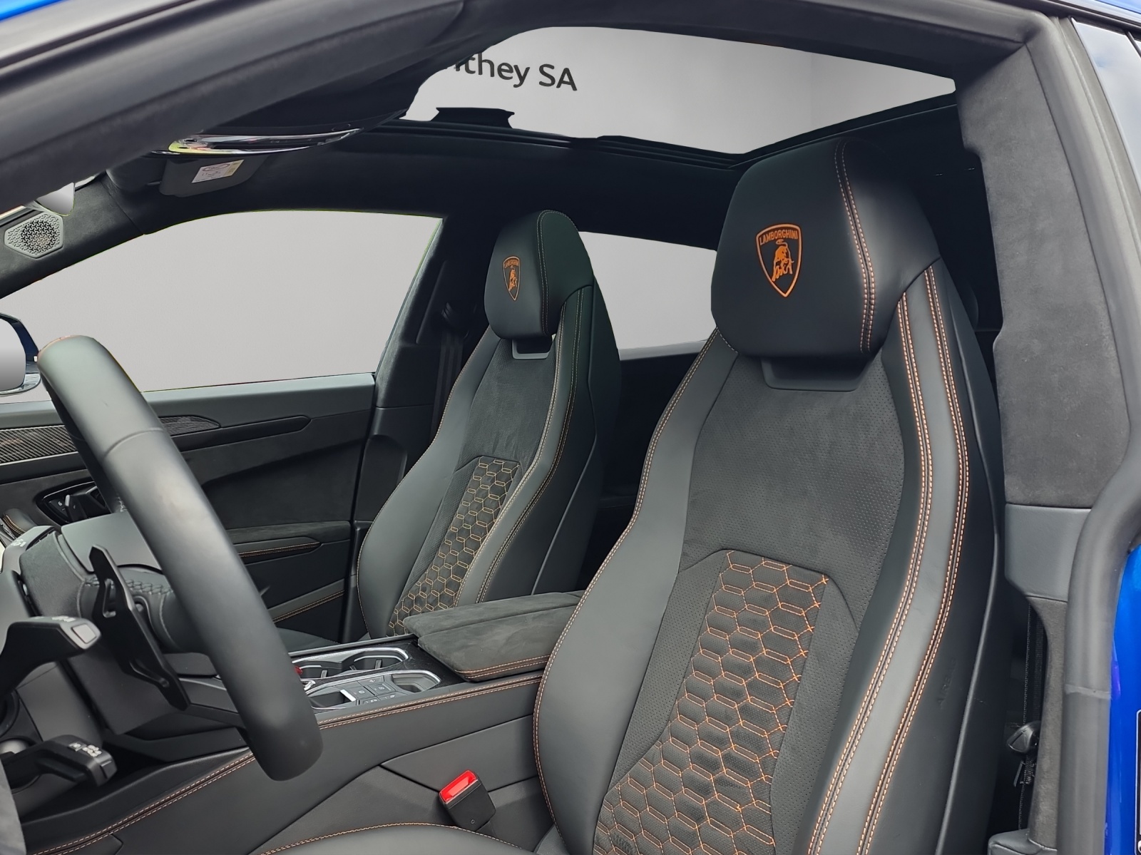 LAMBORGHINI Urus S E-Gear-image-7