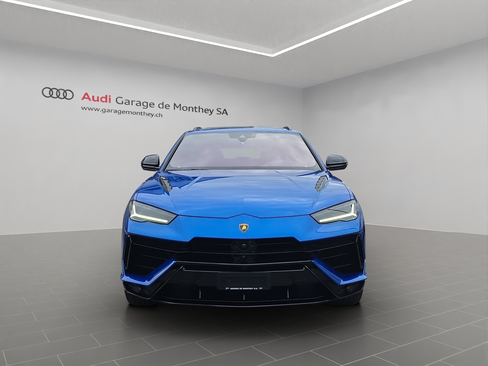 LAMBORGHINI Urus S E-Gear-image-1