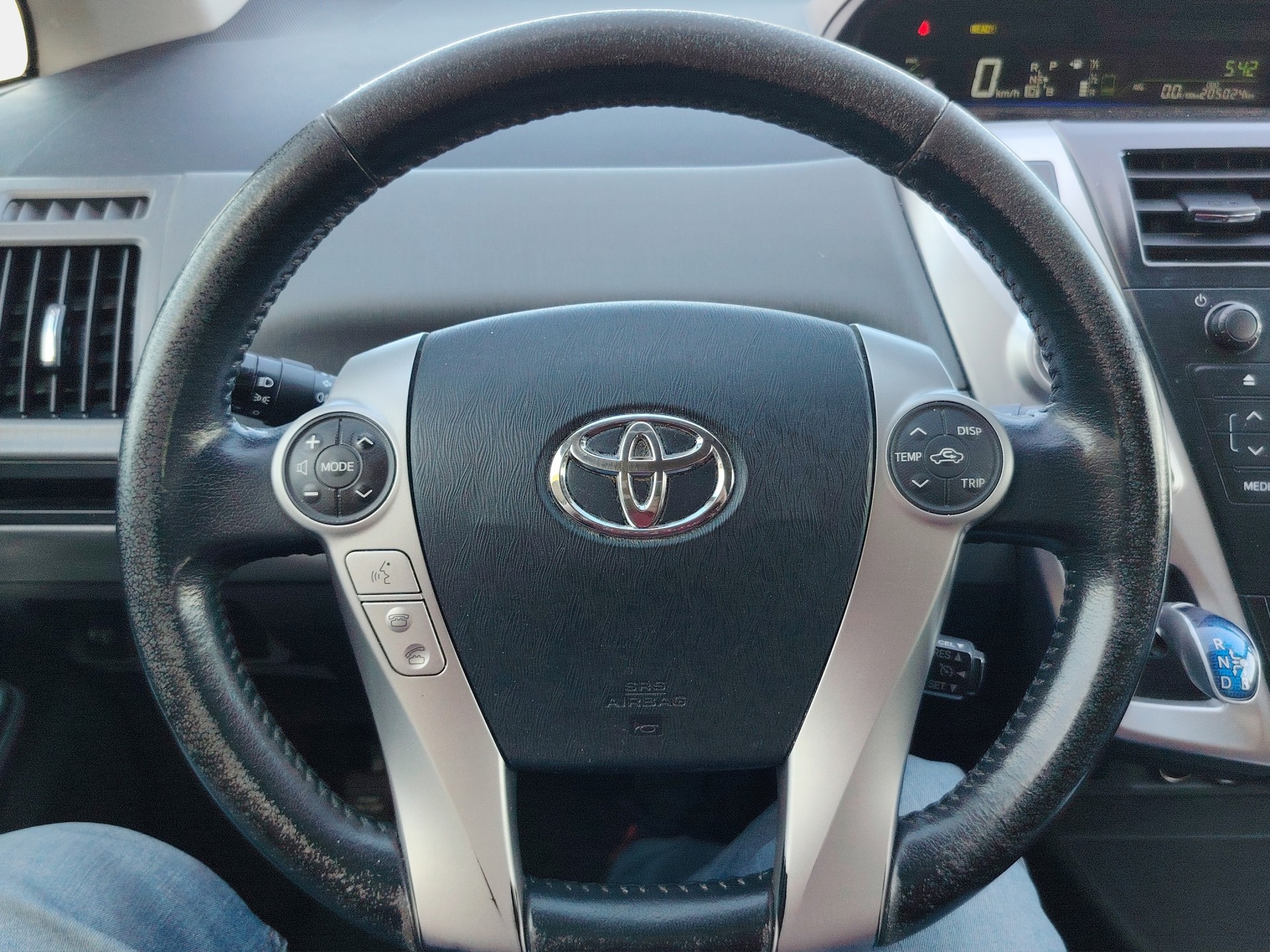 TOYOTA Prius+ 1.8 VVT-i HSD Luna-image-8