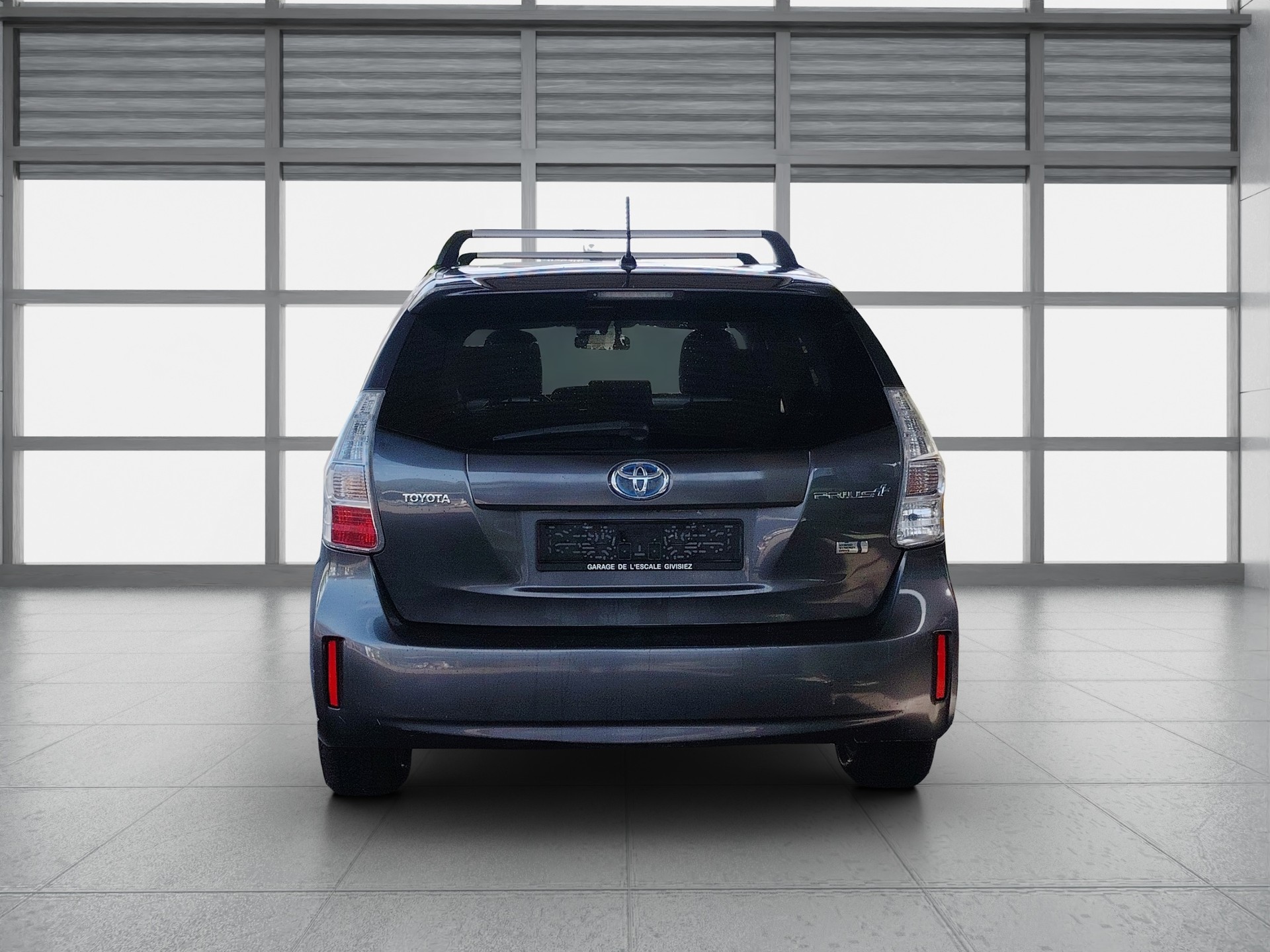 TOYOTA Prius+ 1.8 VVT-i HSD Luna-image-5
