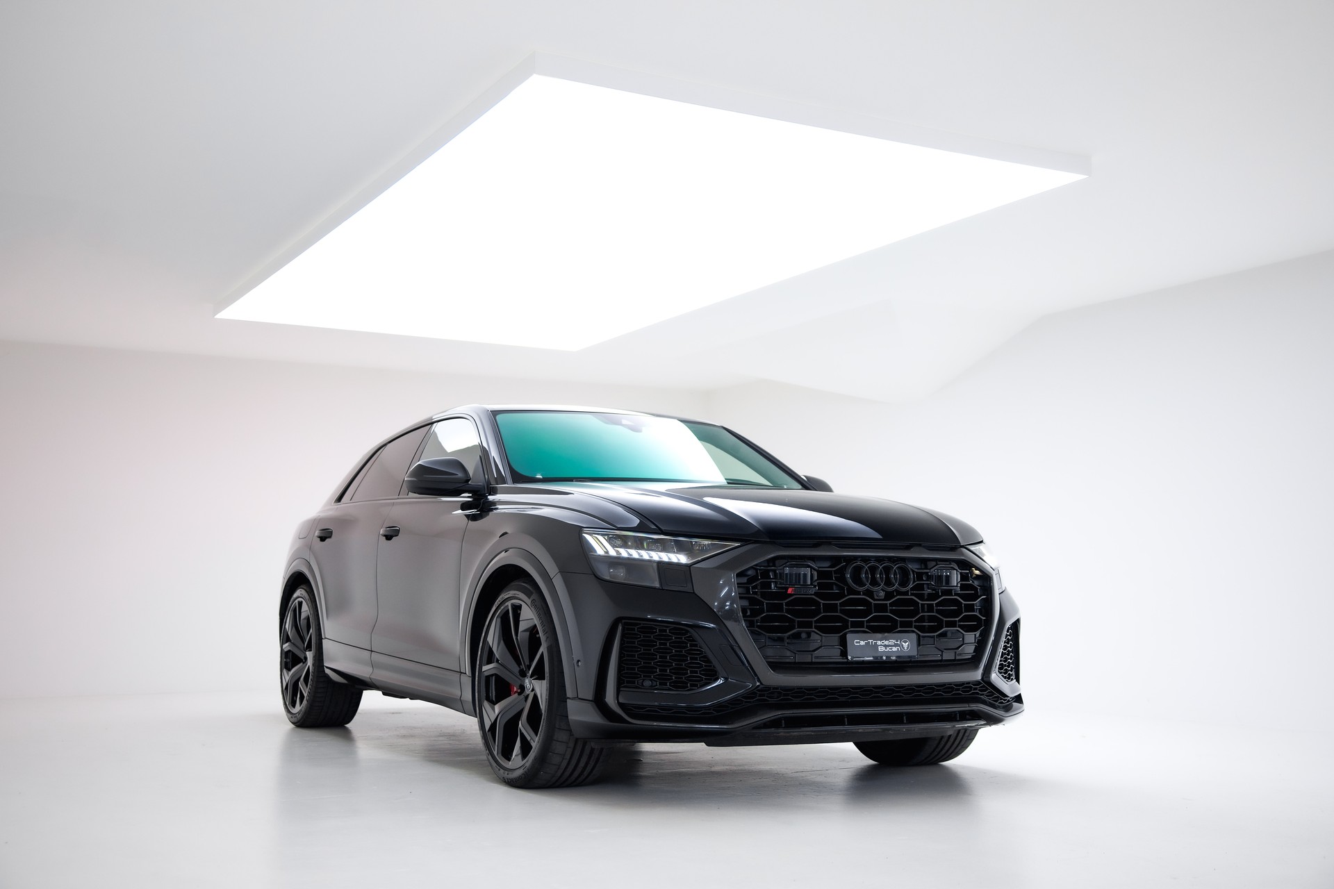 AUDI RSQ8 quattro tiptronic-image-5