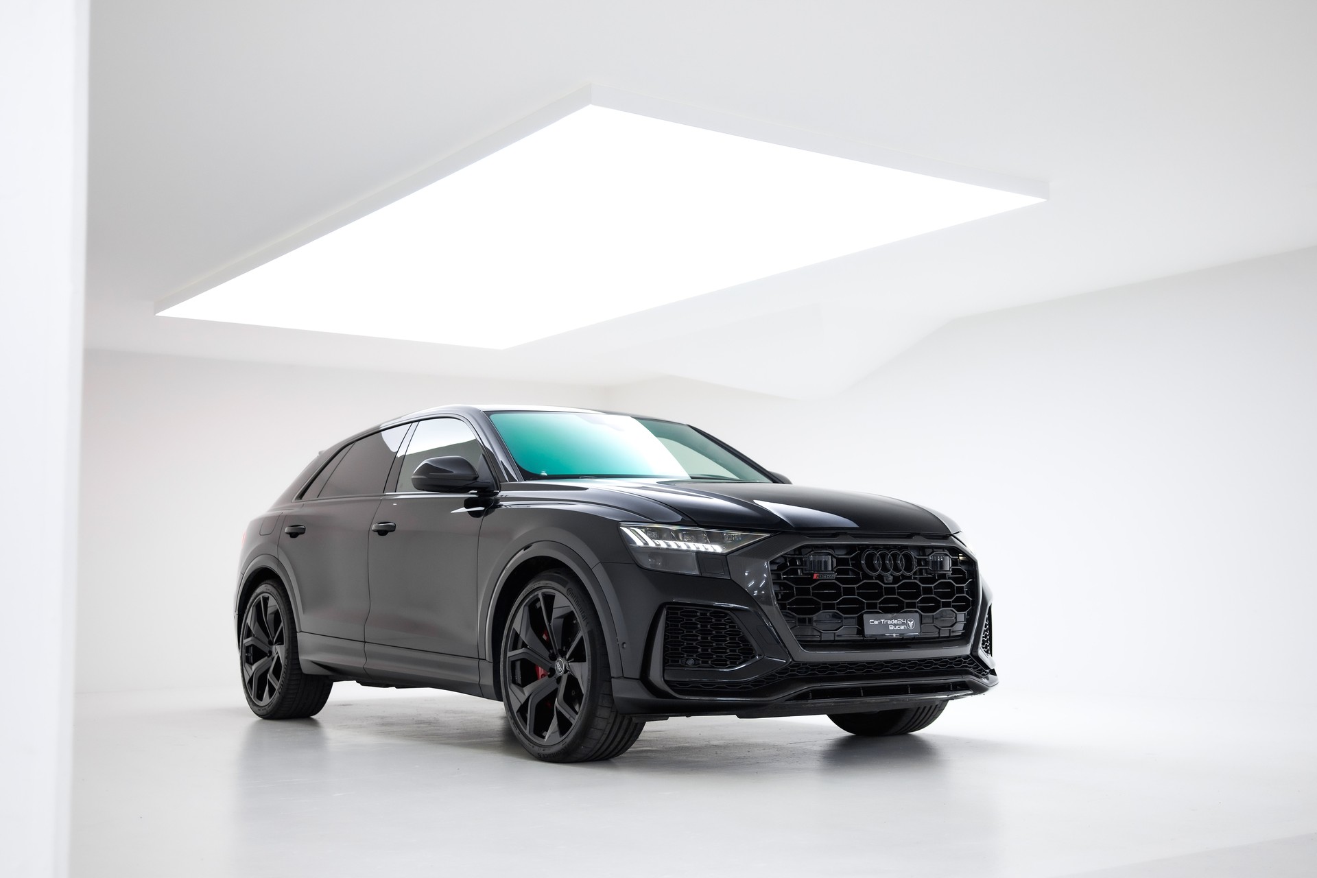 AUDI RSQ8 quattro tiptronic-image-6