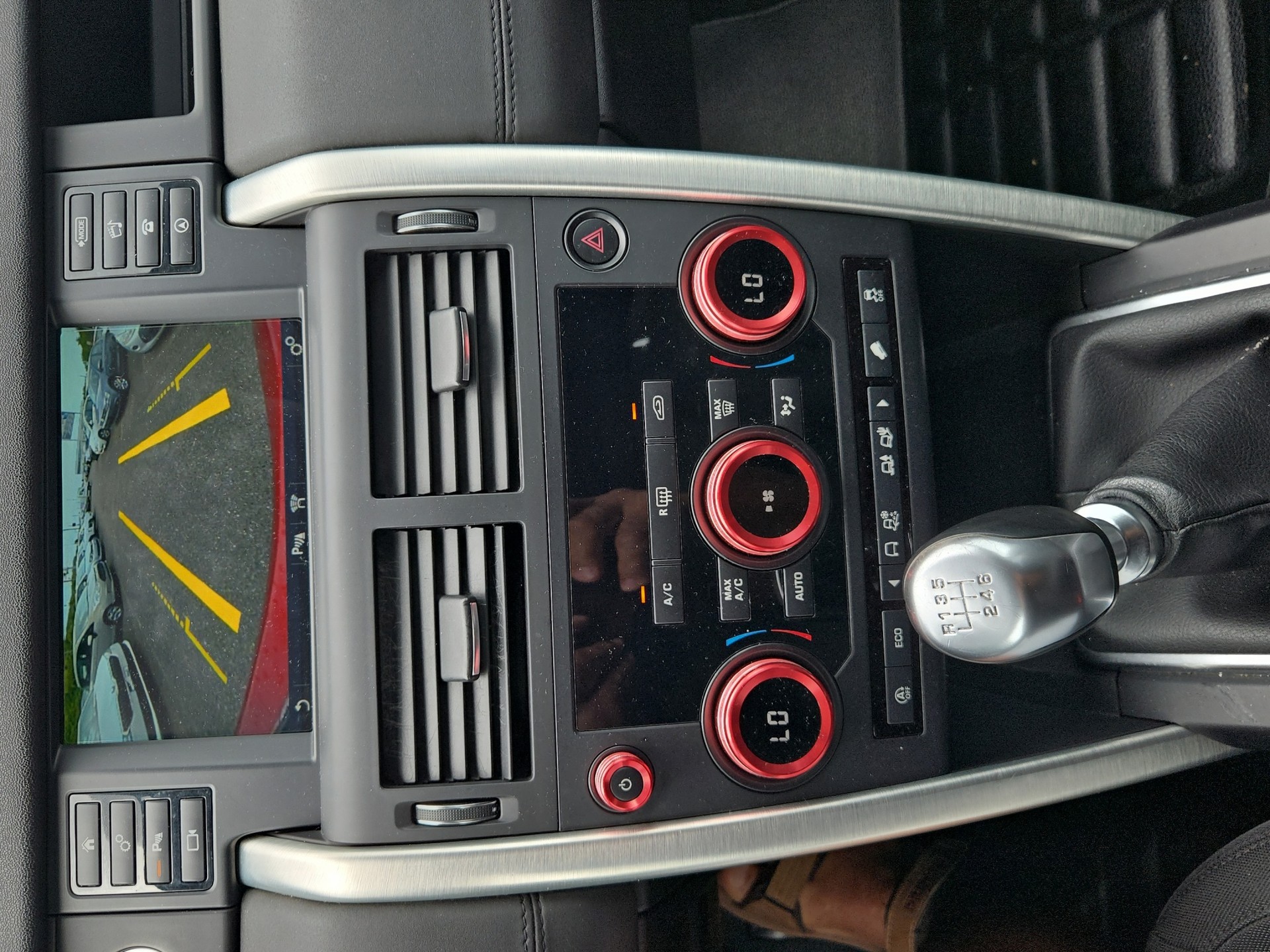 LAND ROVER Sp-image-8