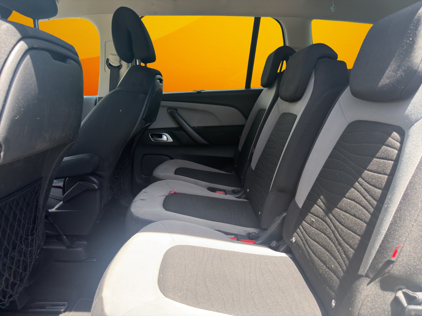 CITROEN Grand C4 Picasso 1.6 e-HDi Attraction EGS6-image-11