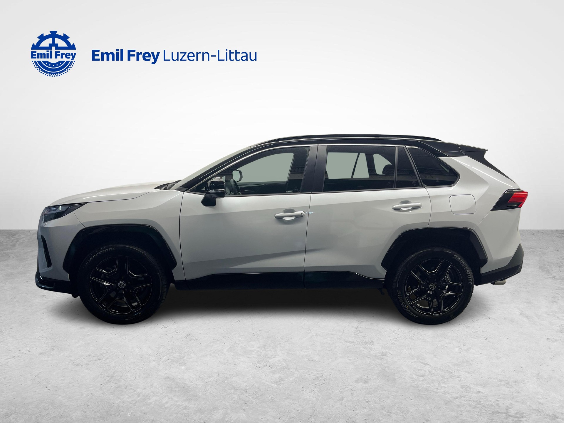 TOYOTA RAV4 2.5 Plug-In-Hybrid GR Sport-showroom-element-2