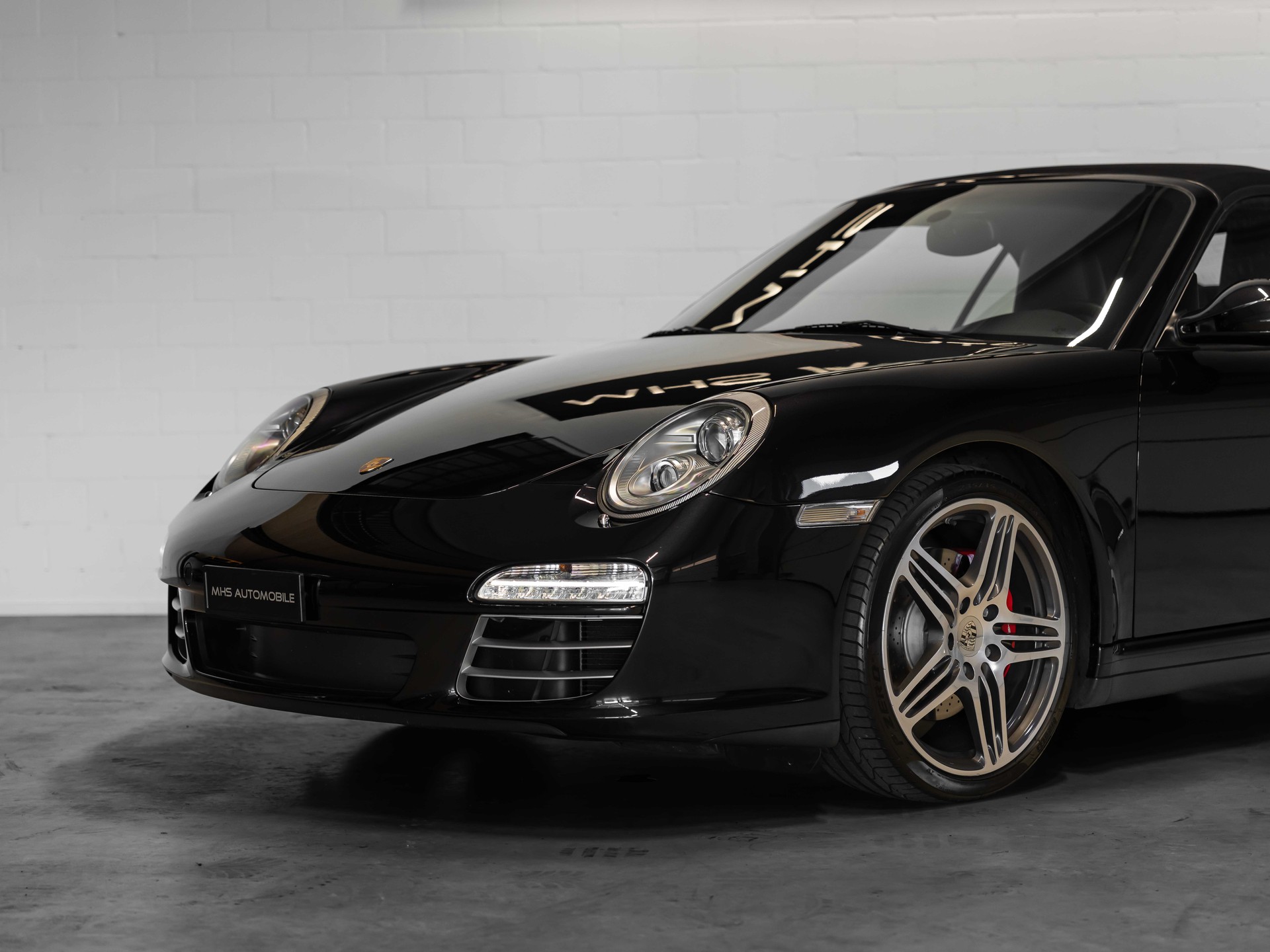 PORSCHE 911 Cabrio Carrera 4S-image-9