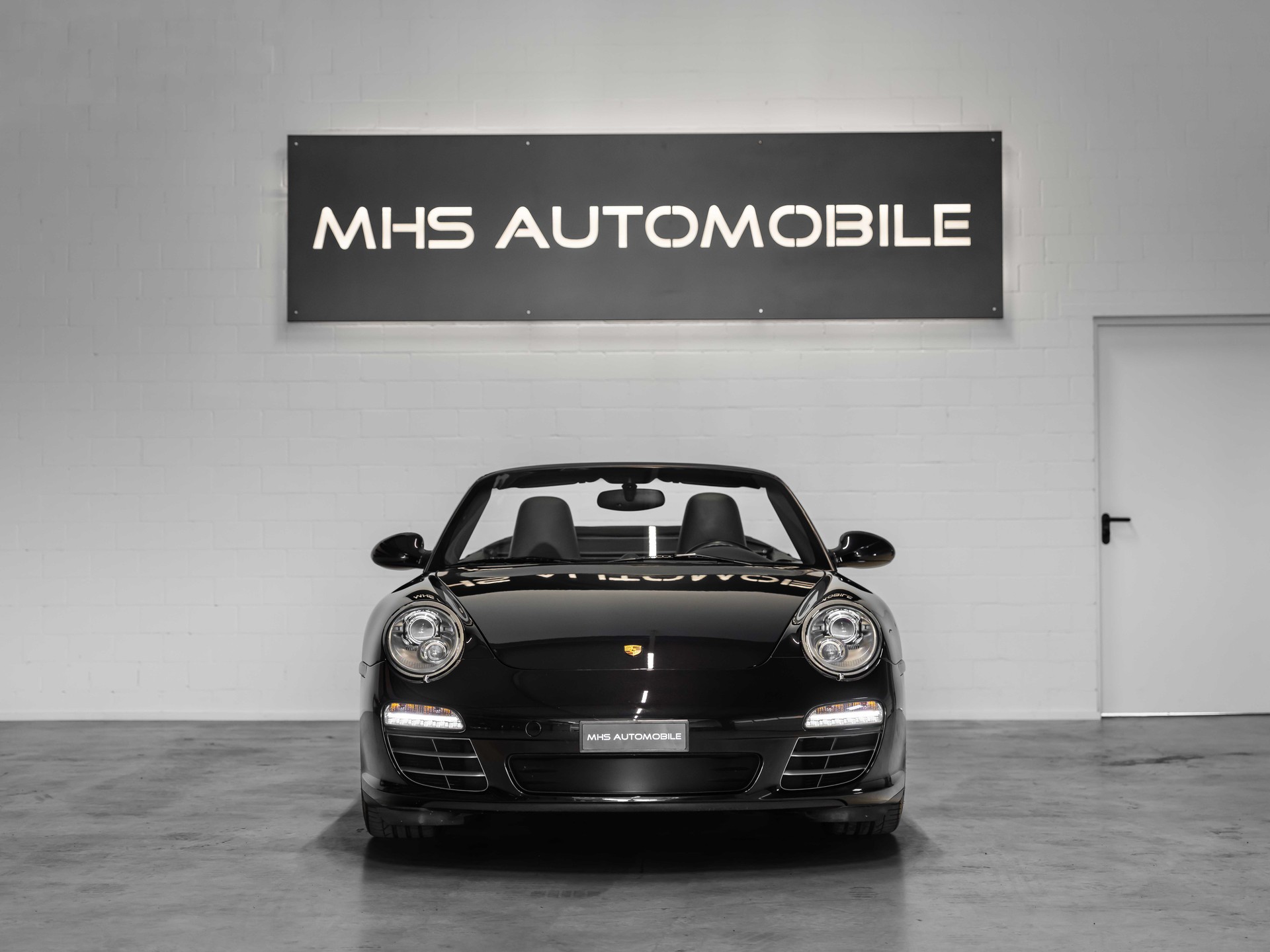 PORSCHE 911 Cabrio Carrera 4S-image-7