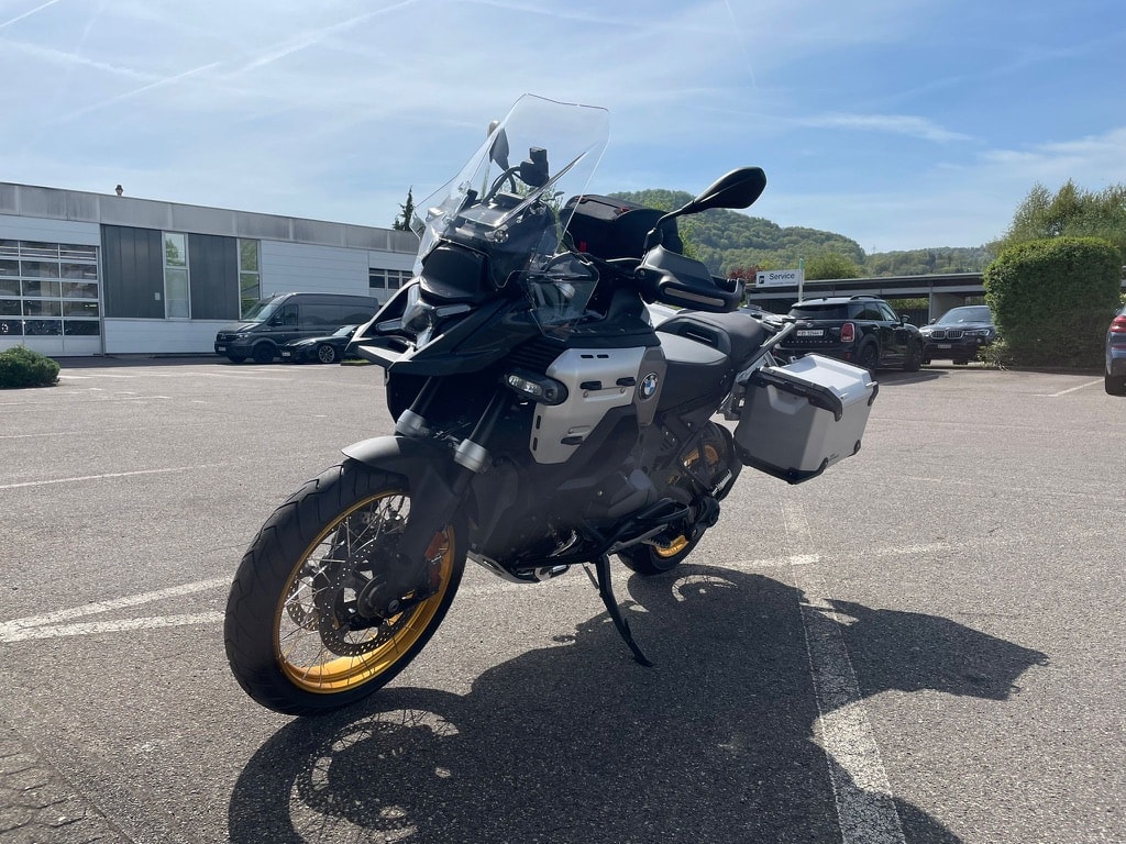 BMW R 1300 GS Adventure-image-15