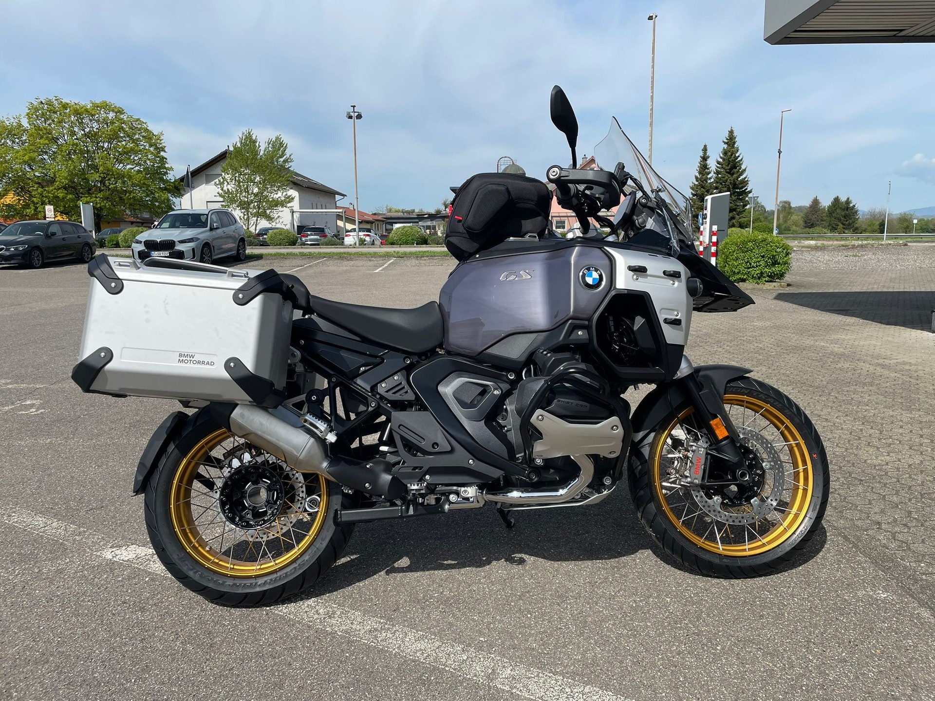 BMW R 1300 GS Adventure-image-8