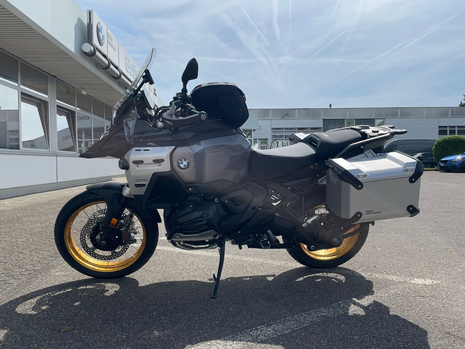 BMW R 1300 GS Adventure-image-13