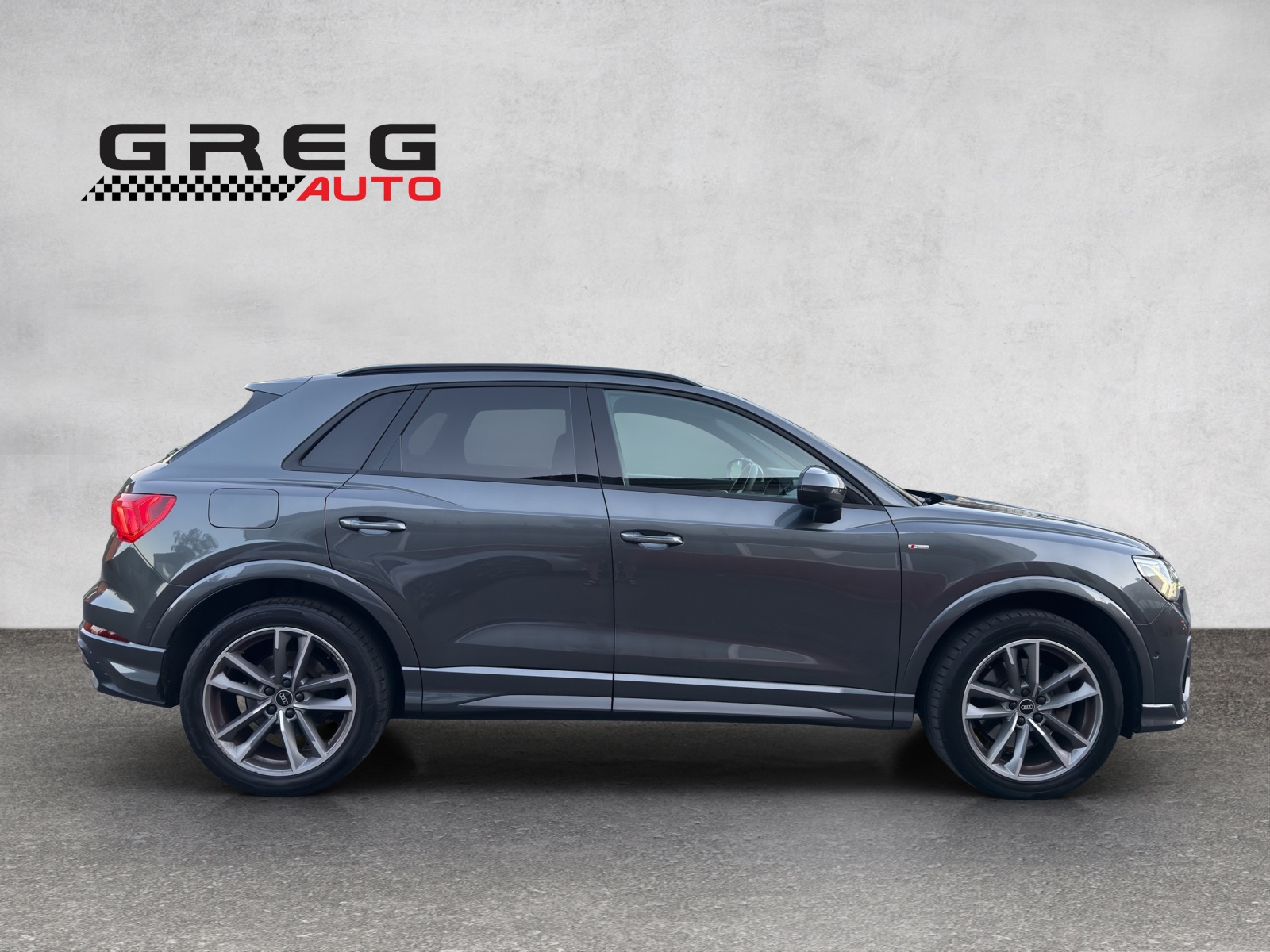 AUDI Q3 40 TDI S line Attraction quattro S-tronic-image-5