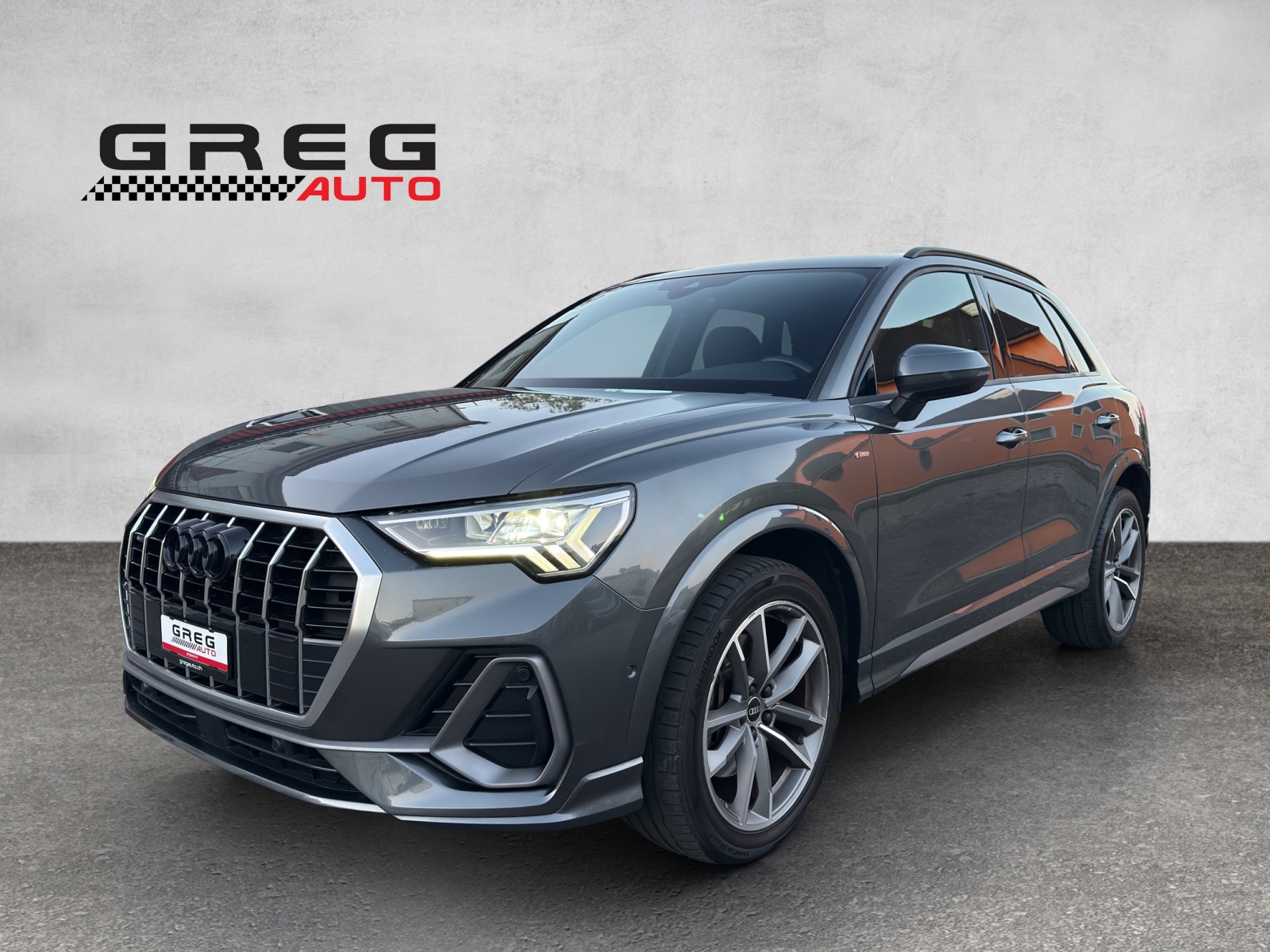 AUDI Q3 40 TDI S line Attraction quattro S-tronic-showroom-element-2