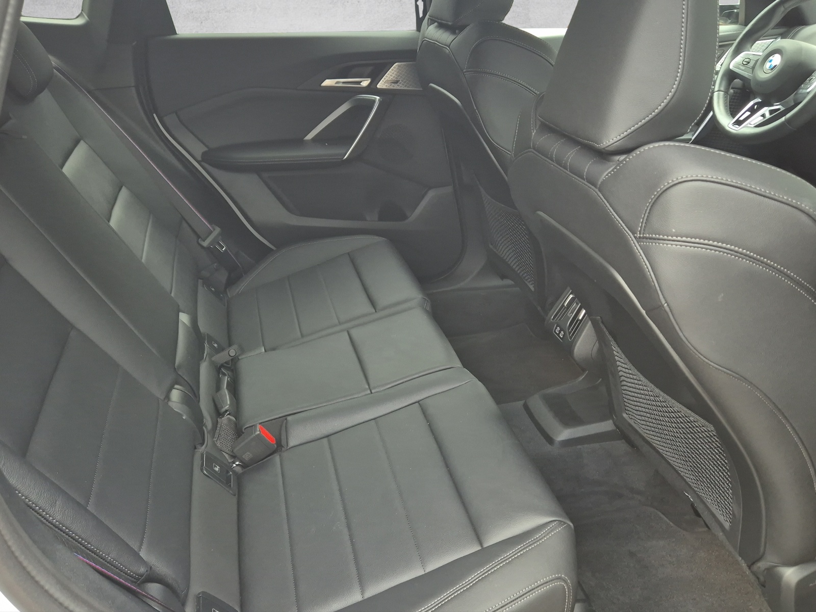 BMW X1 xDrive 23i 48V M Sport Pro-image-7