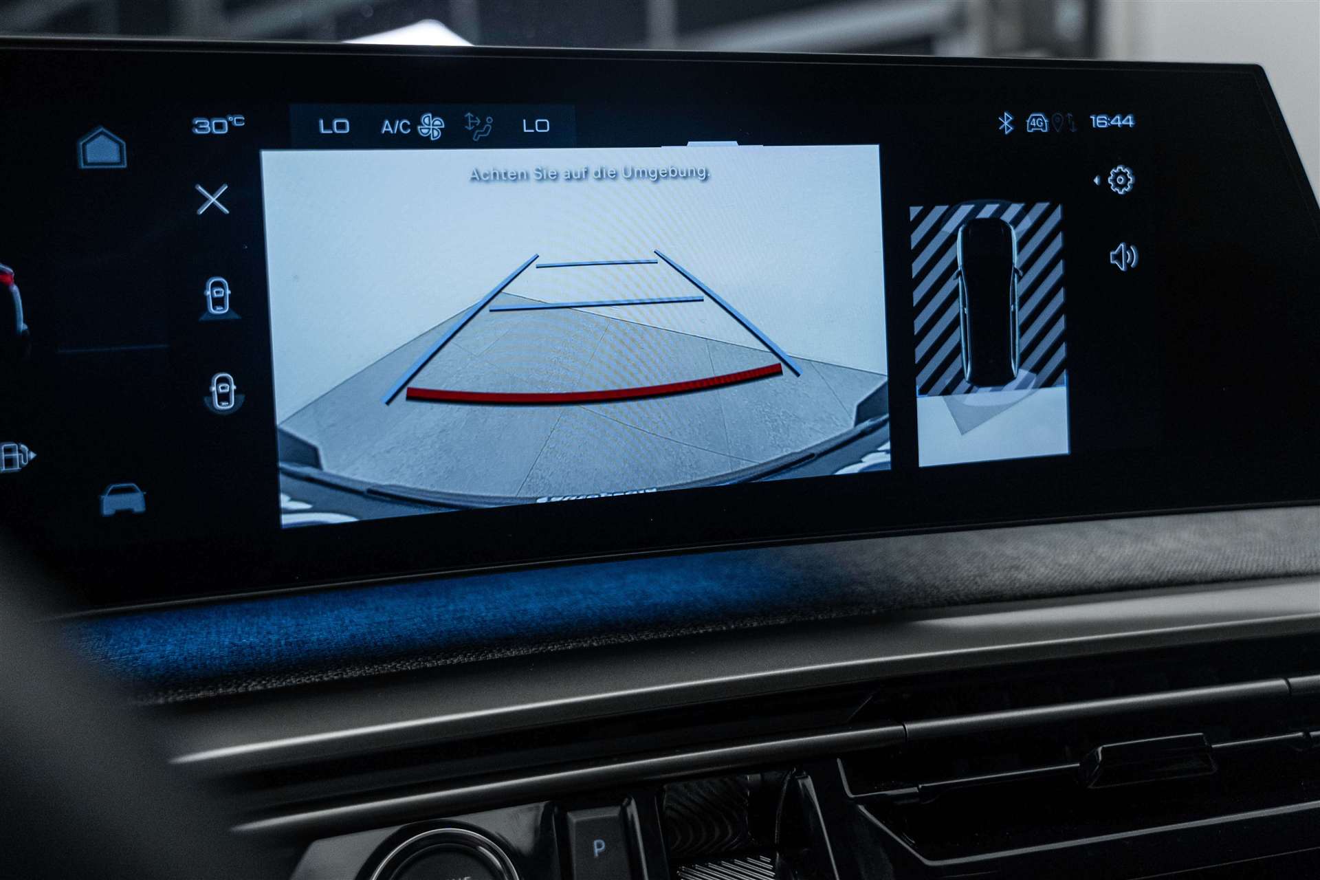 PEUGEOT 5008 145 Hybrid GT 7-Plätzer e-DCS-Automat-image-15