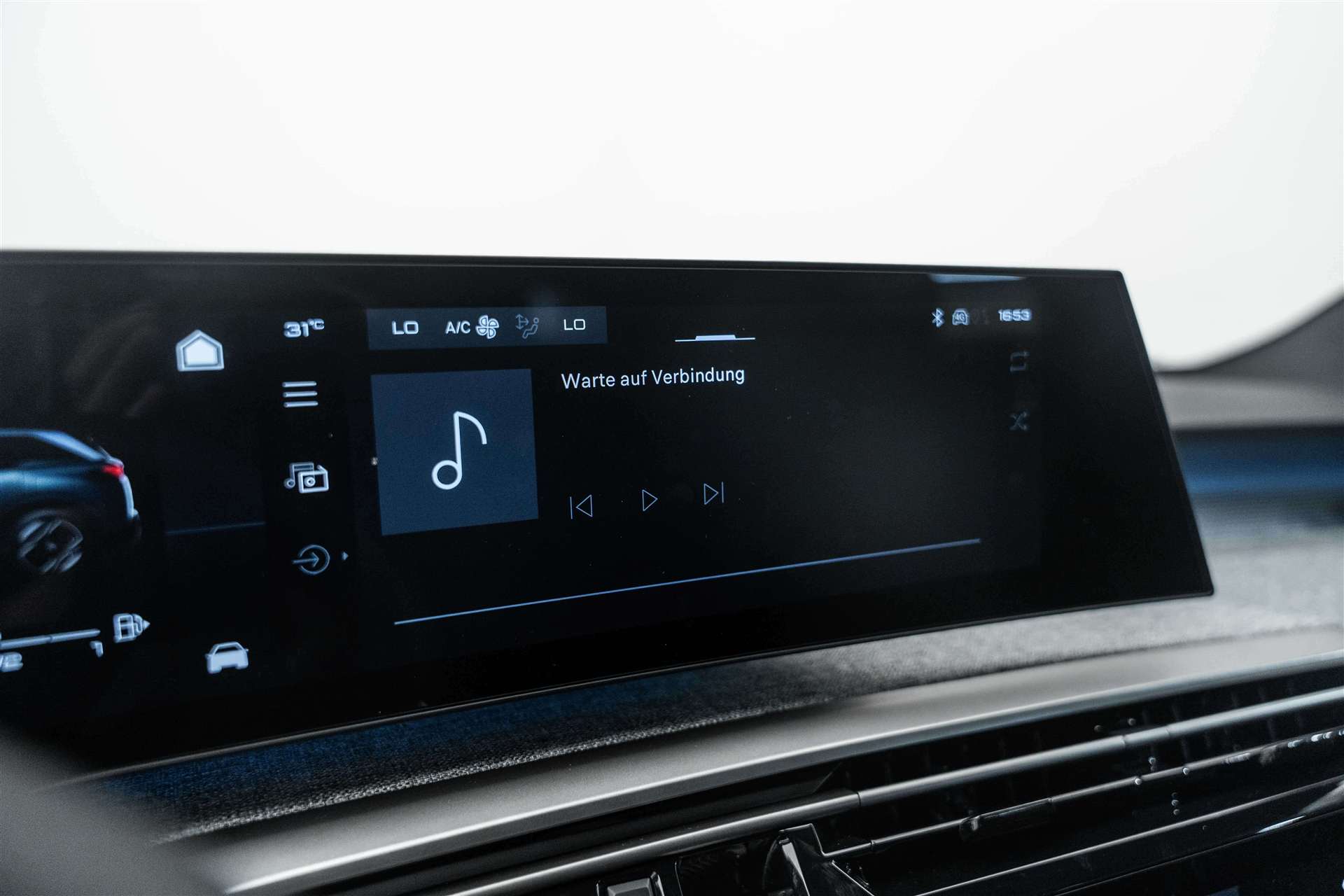 PEUGEOT 5008 145 Hybrid GT 7-Plätzer e-DCS-Automat-image-19