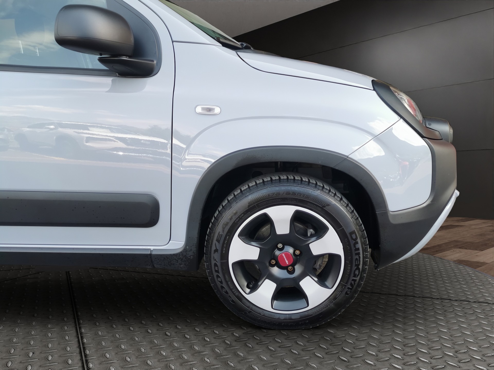 FIAT Panda 1.0 MHEV City Cross-showroom-element-3