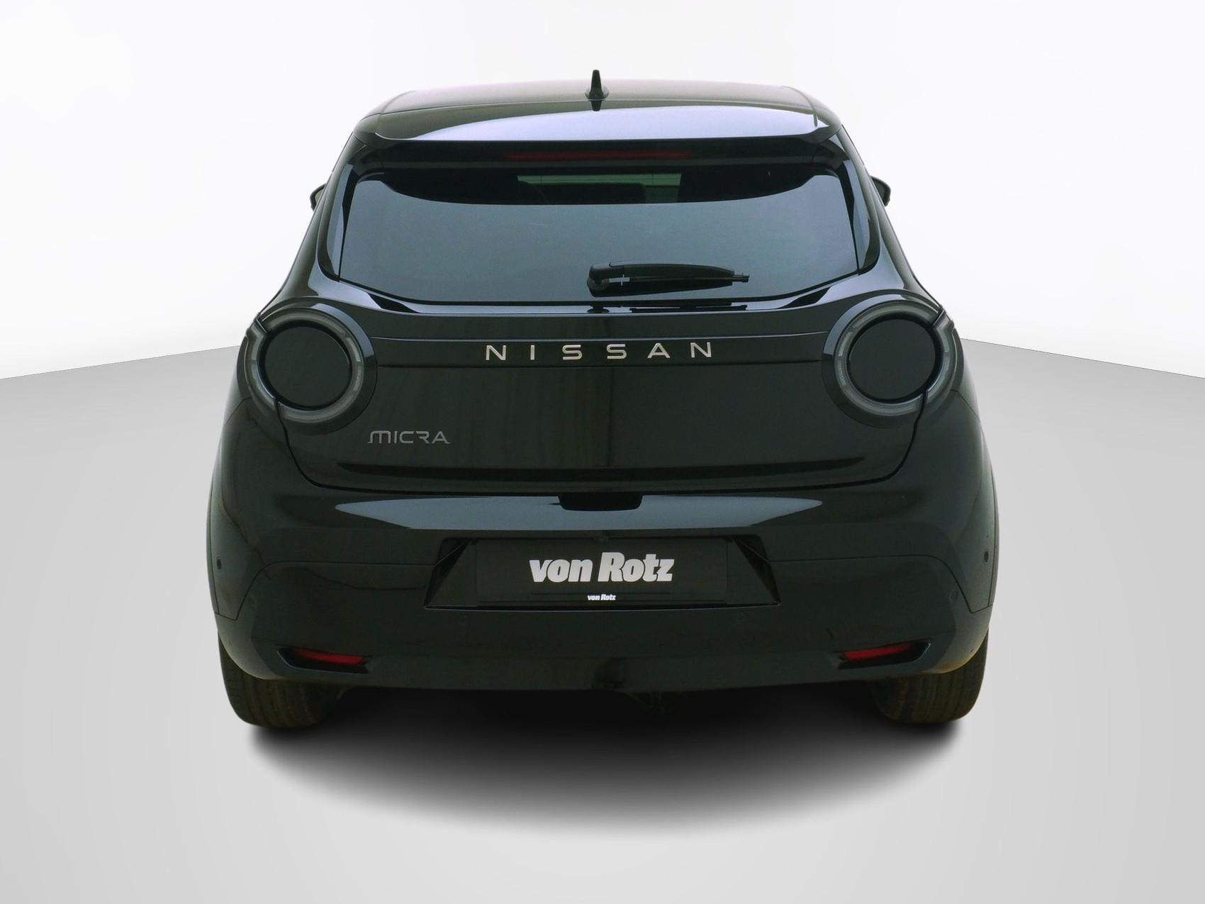 NISSAN Micra Evolve-showroom-element-2