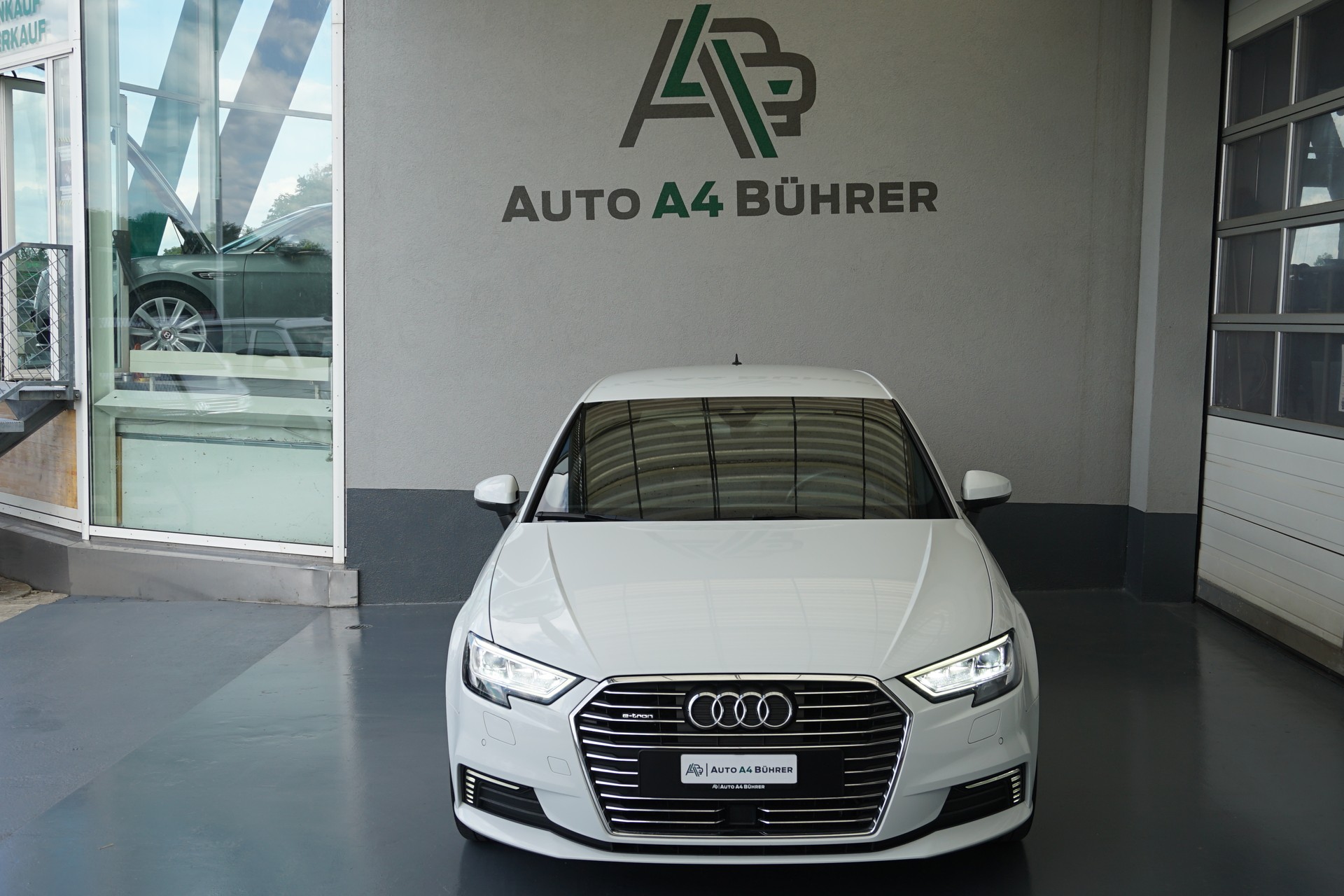 AUDI A3 40 TFSI e-tron Sport 204PS Automat "kann rund 35 bis 40km rein elektrisch fahren"-image-9