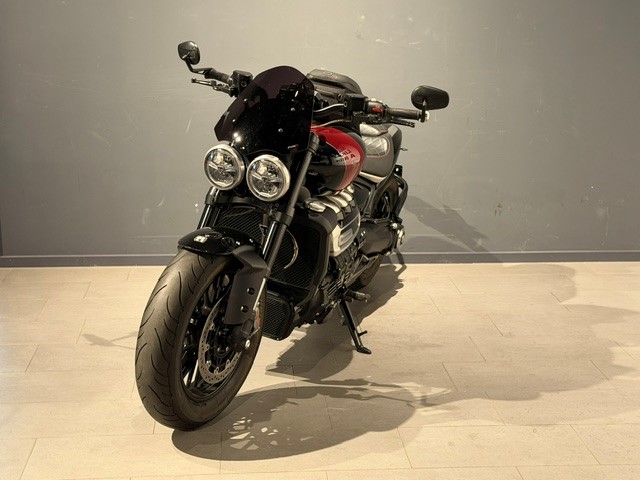 TRIUMPH Rocket 3 R-image-2
