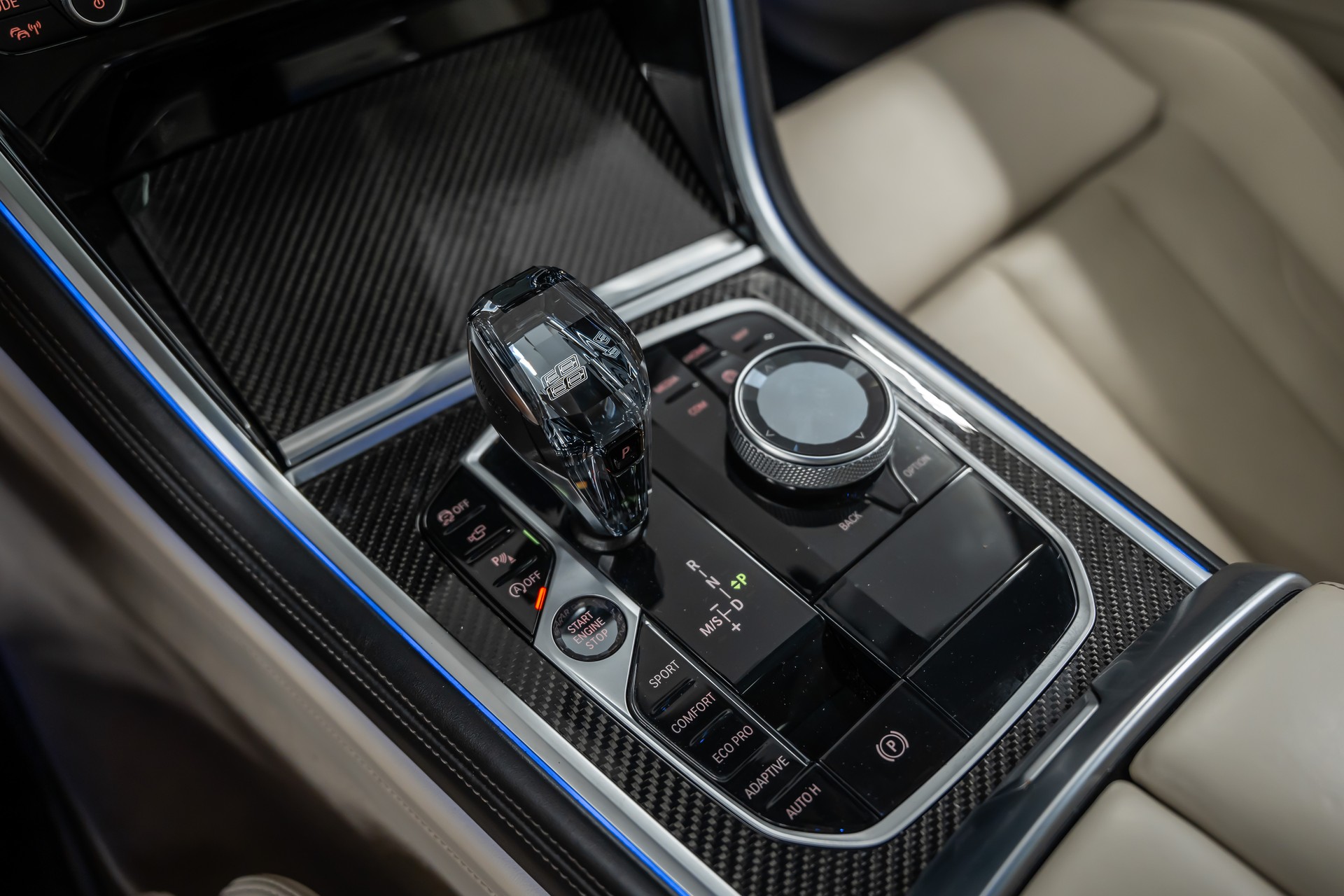 BMW M850i xDrive Grand Coupé Steptronic *Performance-Sitze*B&W-Diamond*Head-Up*Panorama*-image-26