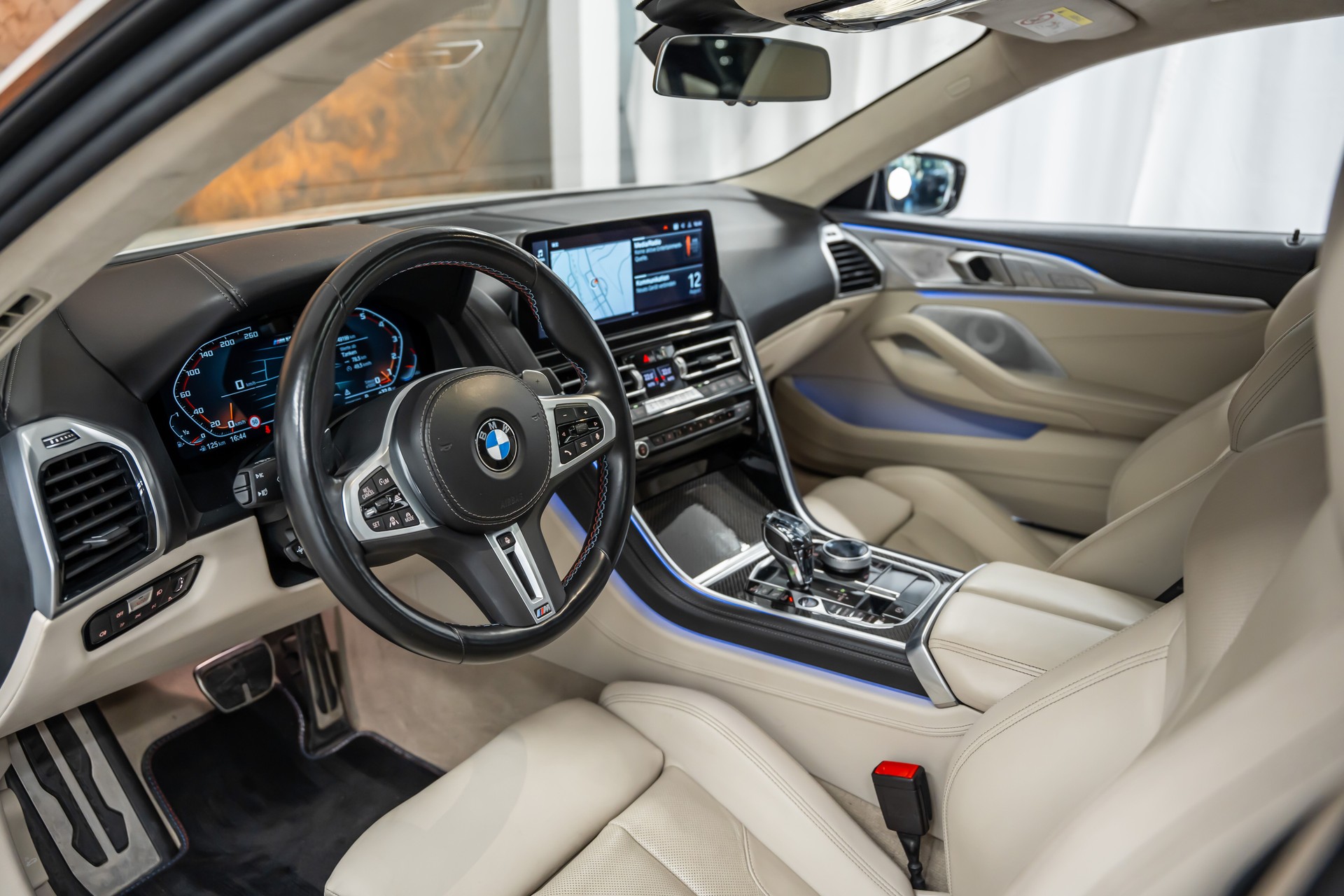 BMW M850i xDrive Grand Coupé Steptronic *Performance-Sitze*B&W-Diamond*Head-Up*Panorama*-image-10