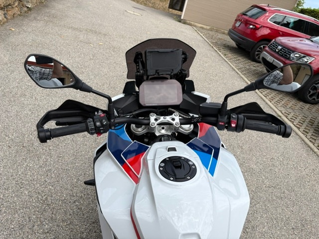 BMW S 1000 XR-image-3