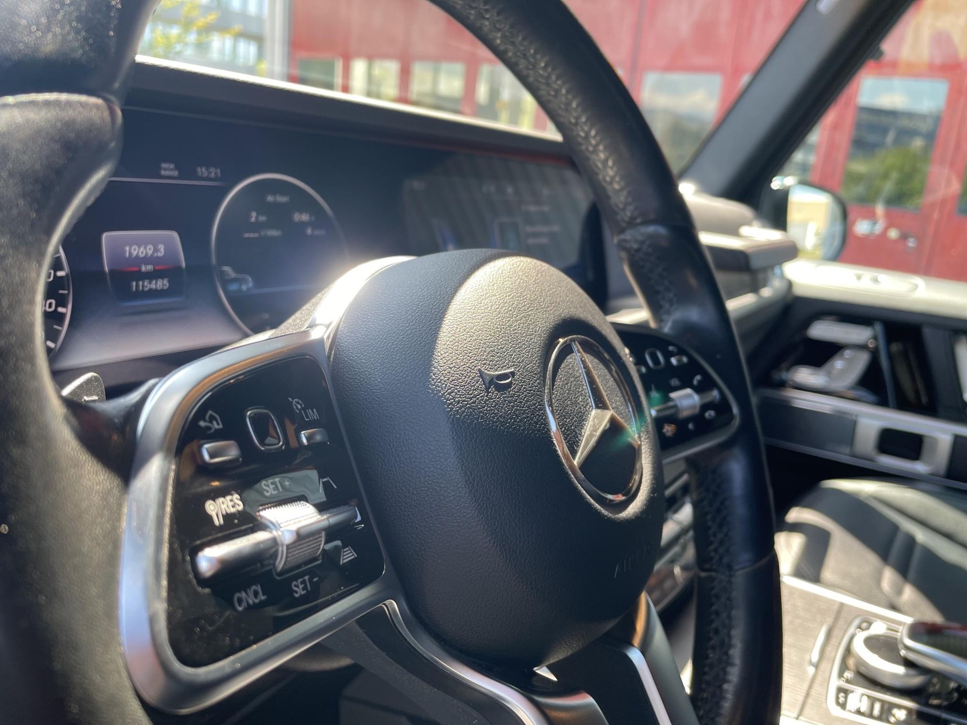 MERCEDES-BENZ G 400 d-image-21