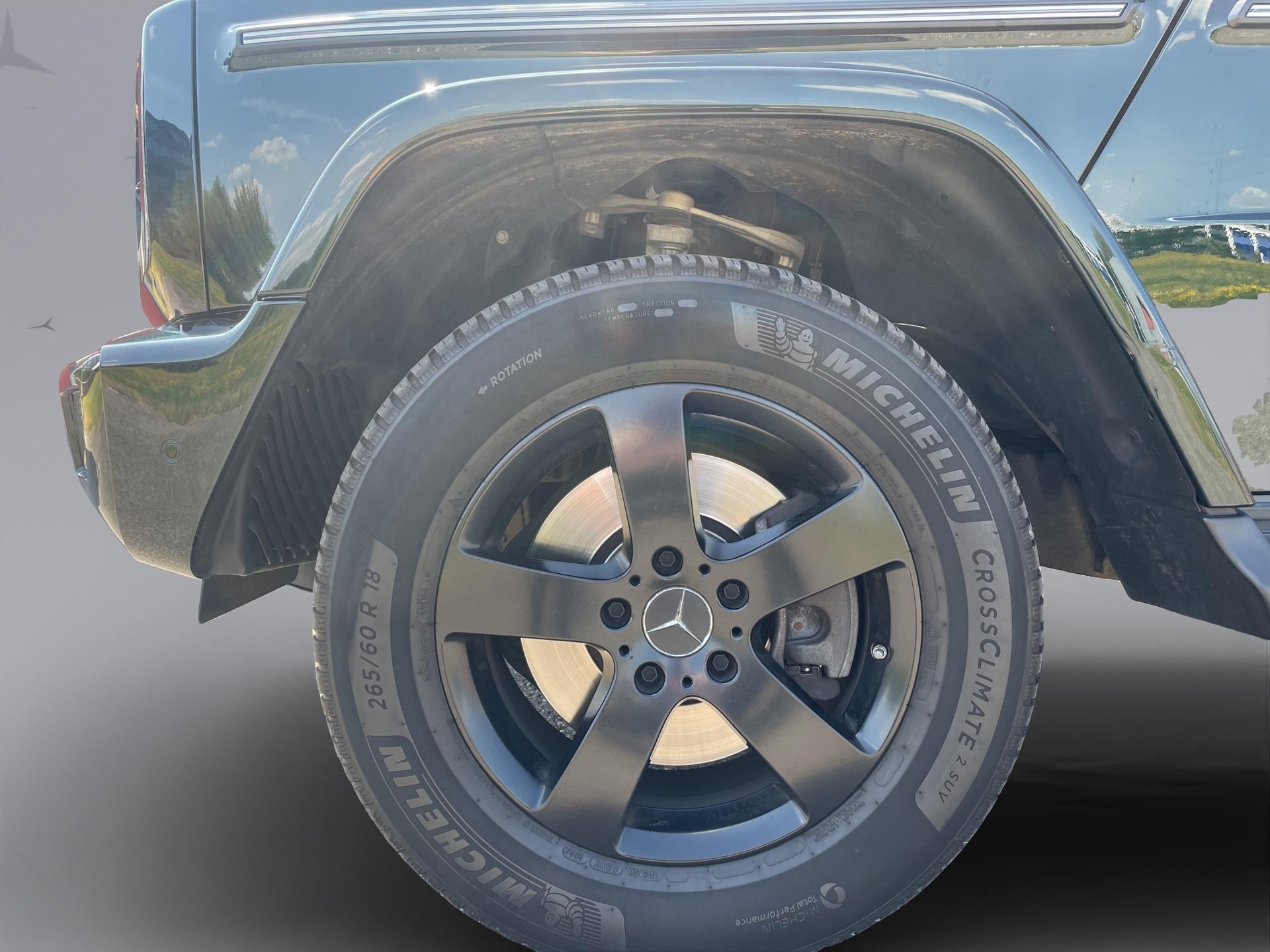 MERCEDES-BENZ G 400 d-showroom-element-2