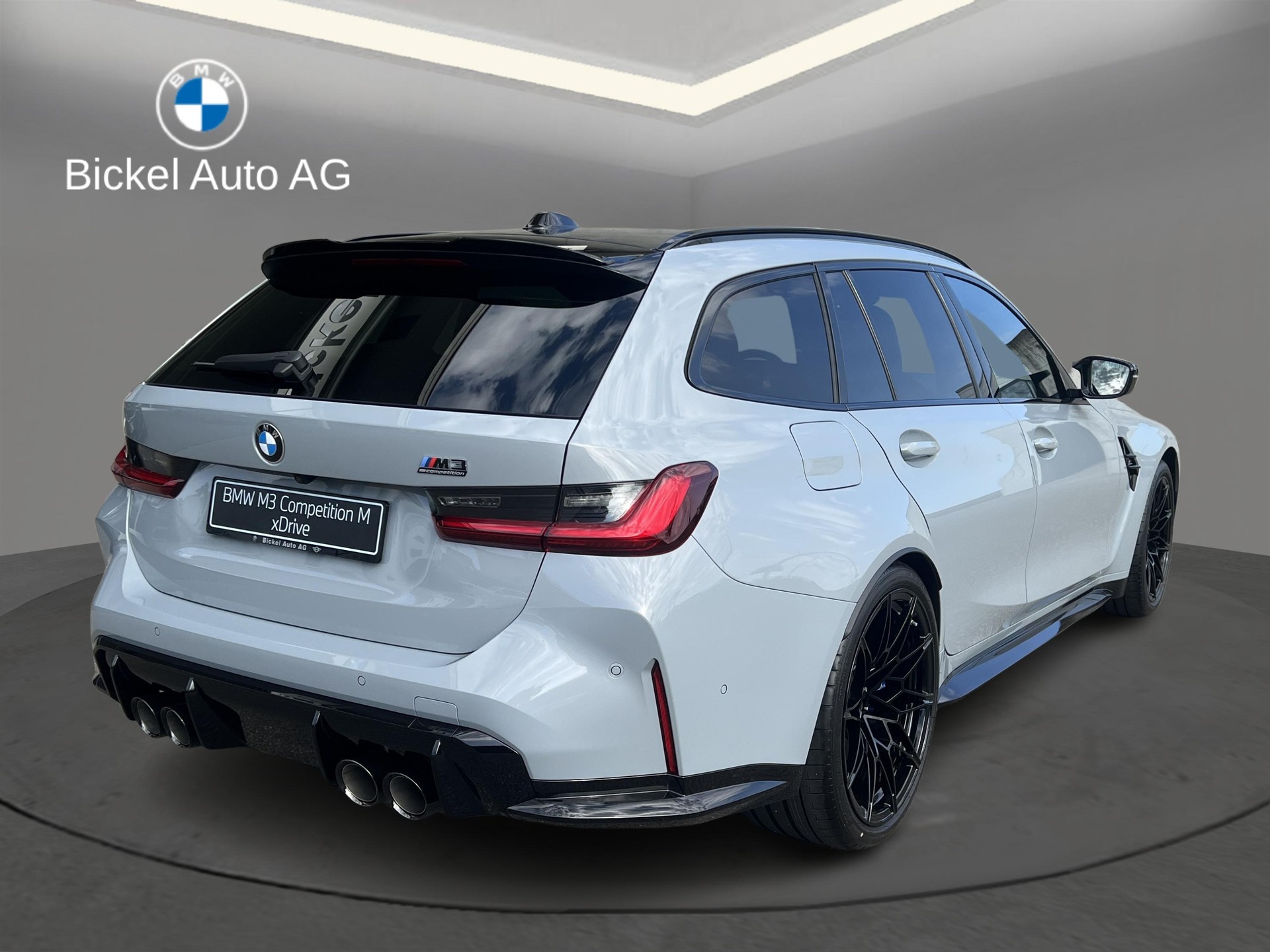 BMW M3 Tour xDr Competition M-showroom-element-1