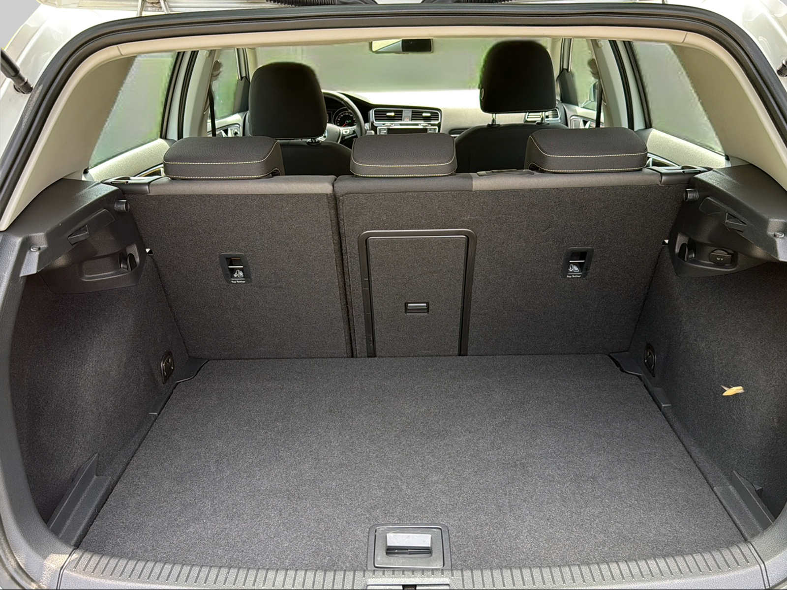 VW Golf 1.4 TSI Highline DSG-image-13