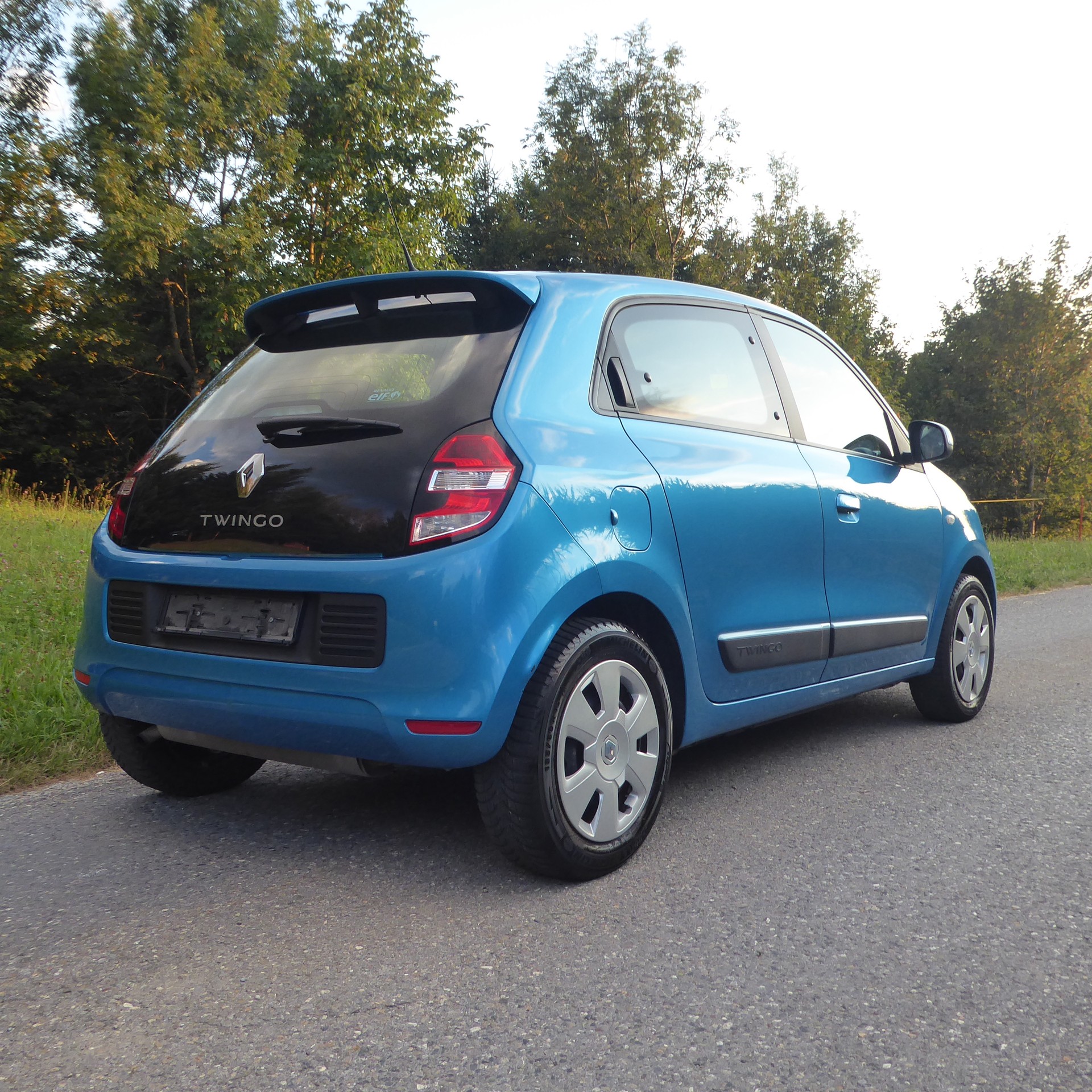 RENAULT Twingo 0.9 Intens EDC-image-3