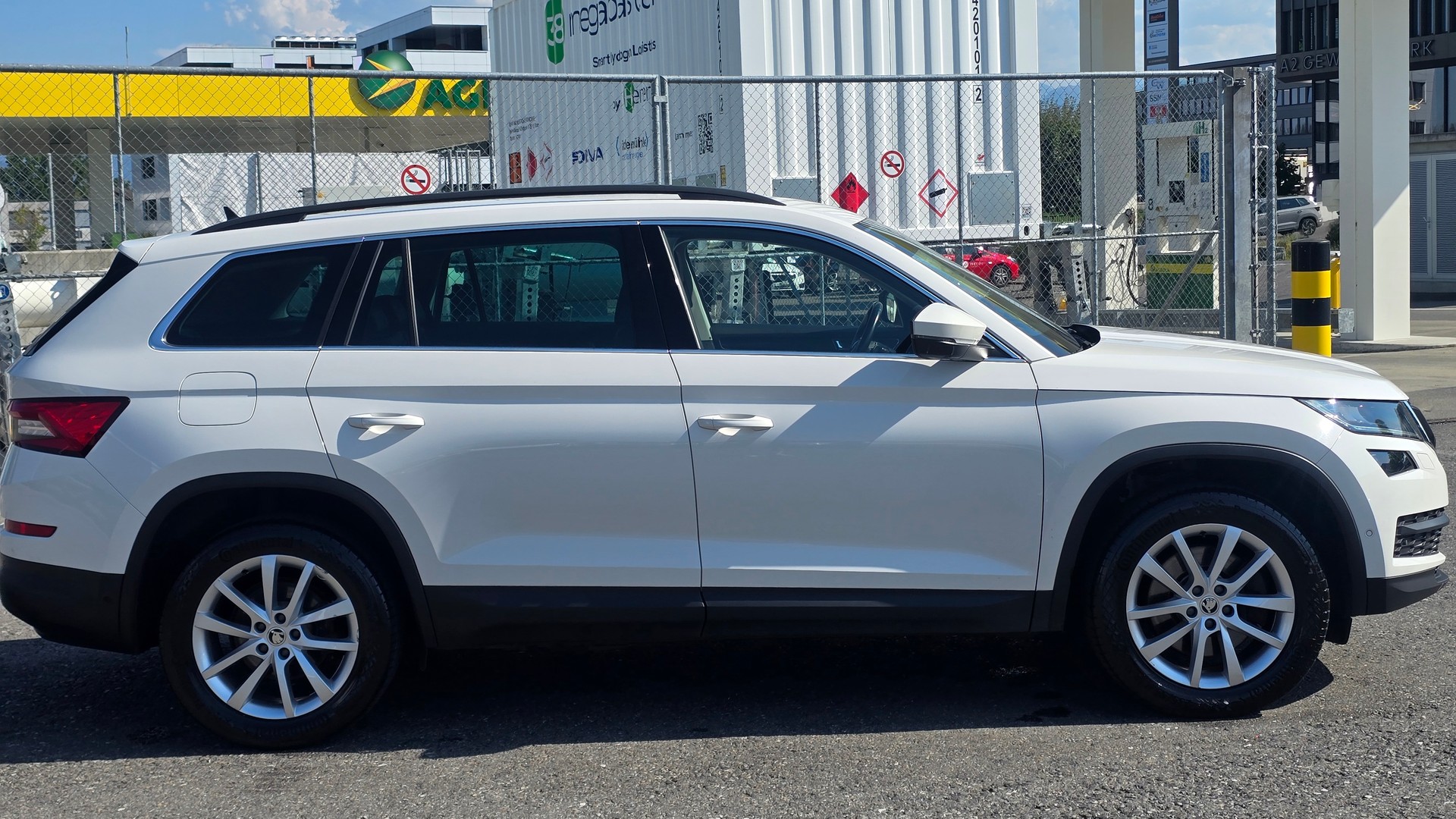 SKODA Kodiaq 2.0 TDI SCR Style 4x4 DSG-showroom-element-3