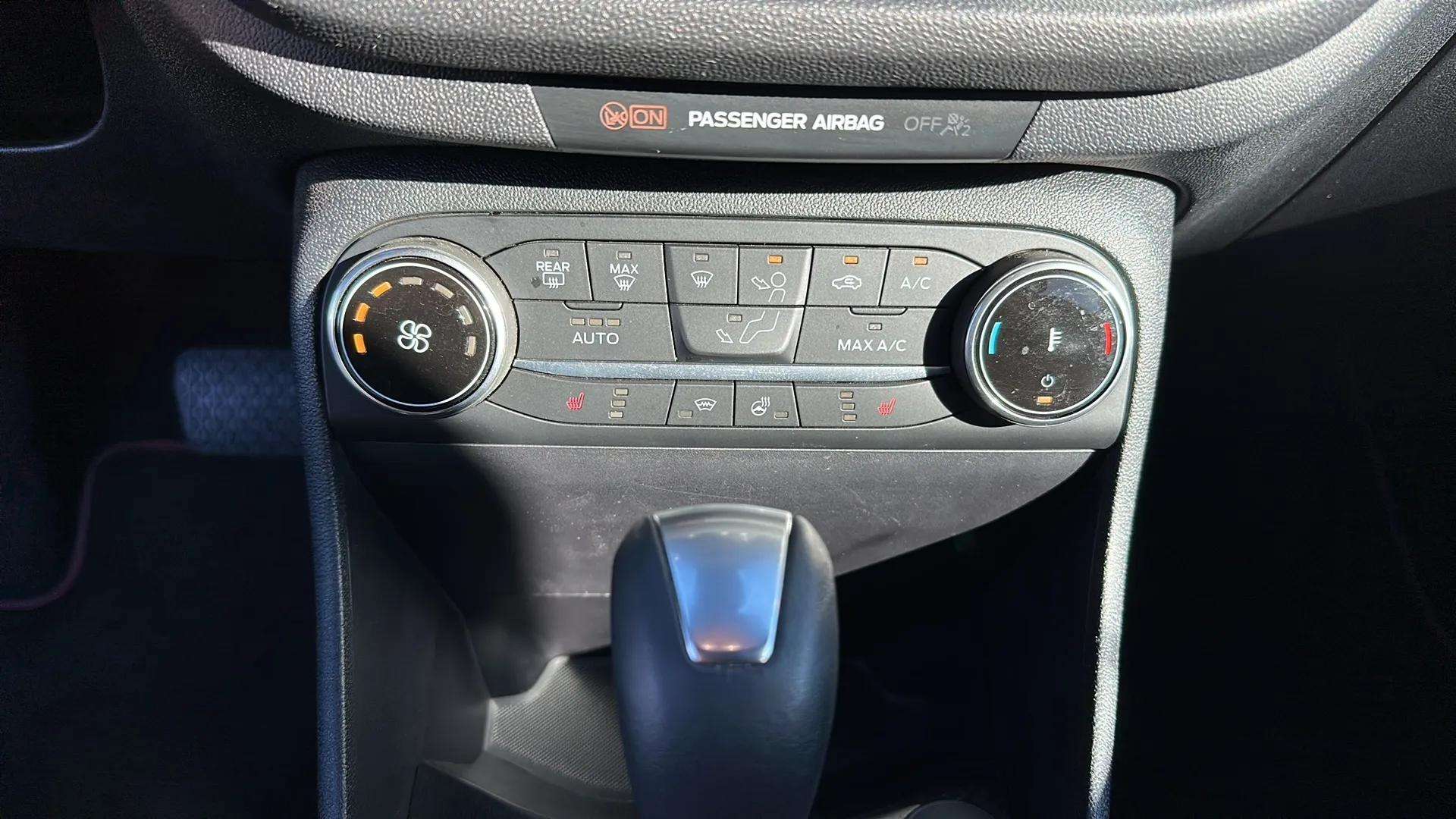 FORD Fiesta 1.0 SCTi MHEV ST Line X Automat-image-22