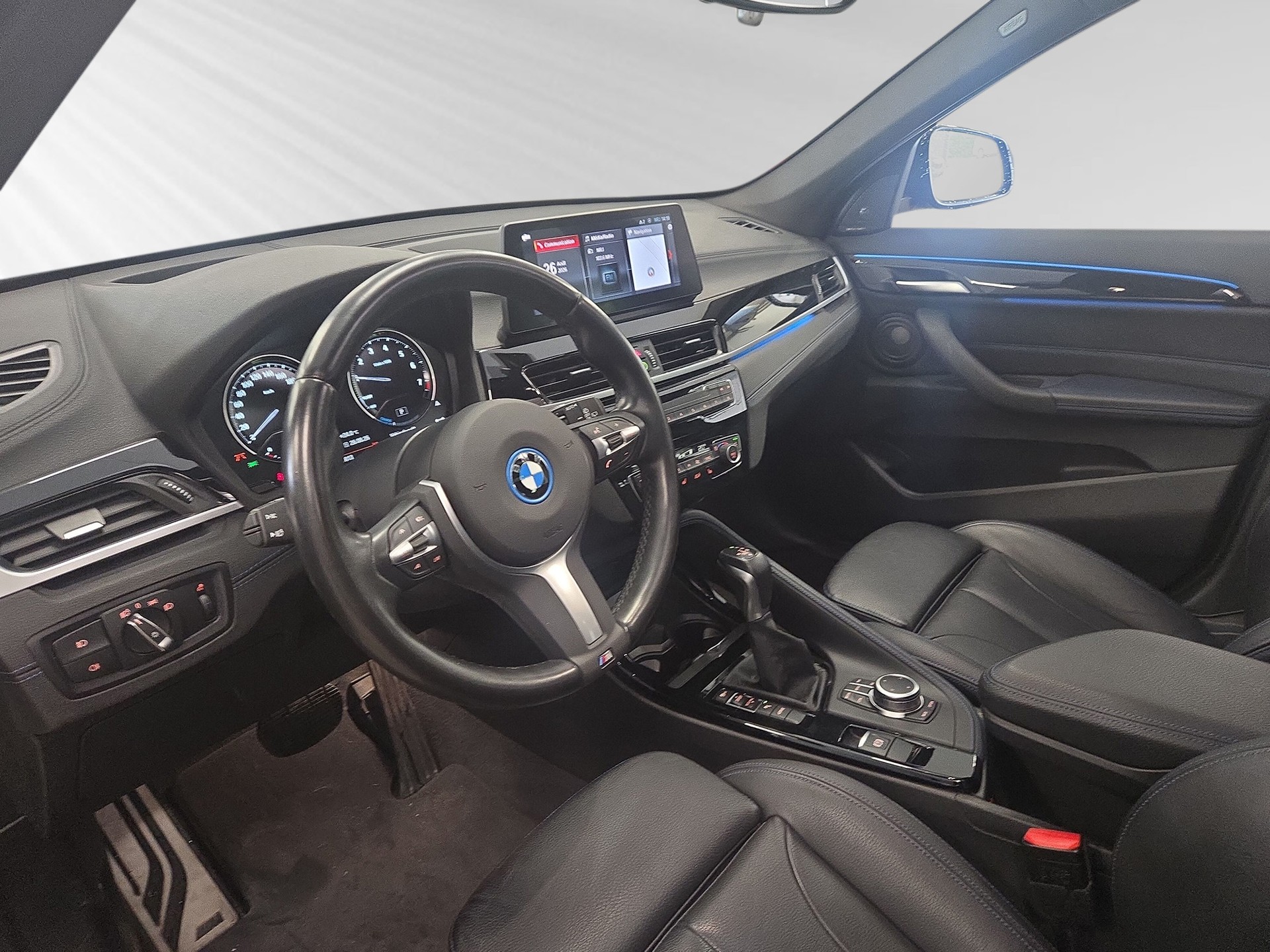 BMW X1 xDrive 25e M Sport Steptronic-showroom-element-3