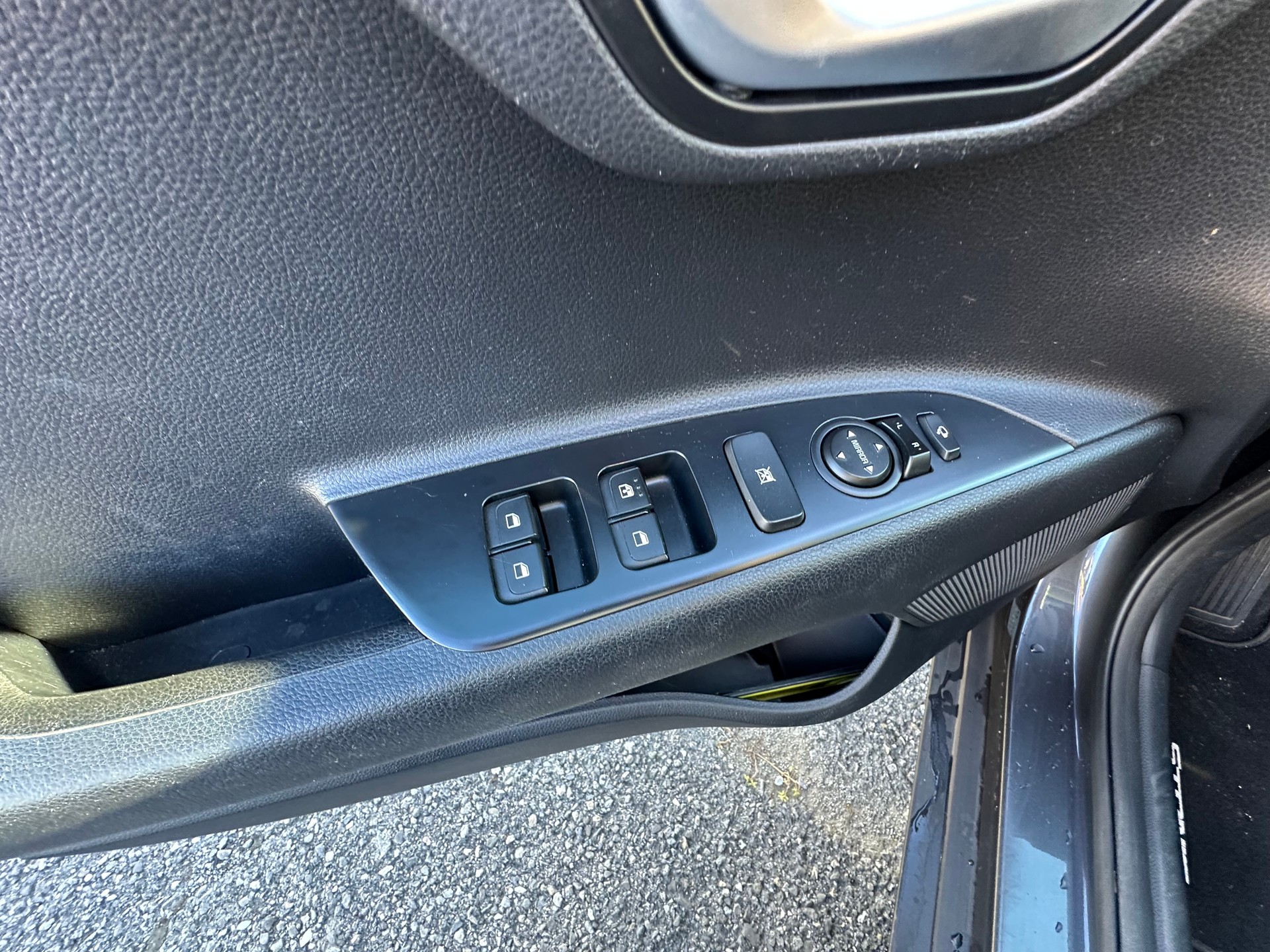 KIA Stonic 1.0 T-GDi-image-20