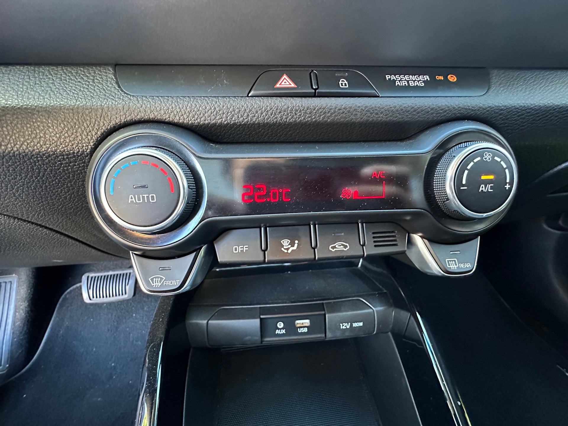 KIA Stonic 1.0 T-GDi-image-25