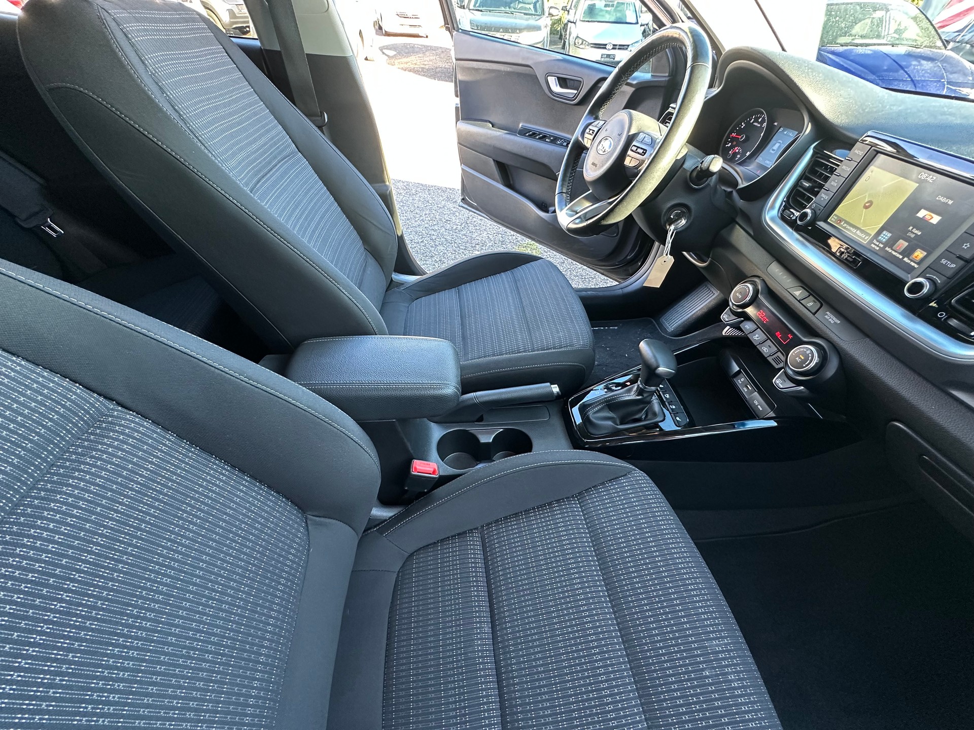KIA Stonic 1.0 T-GDi-image-31